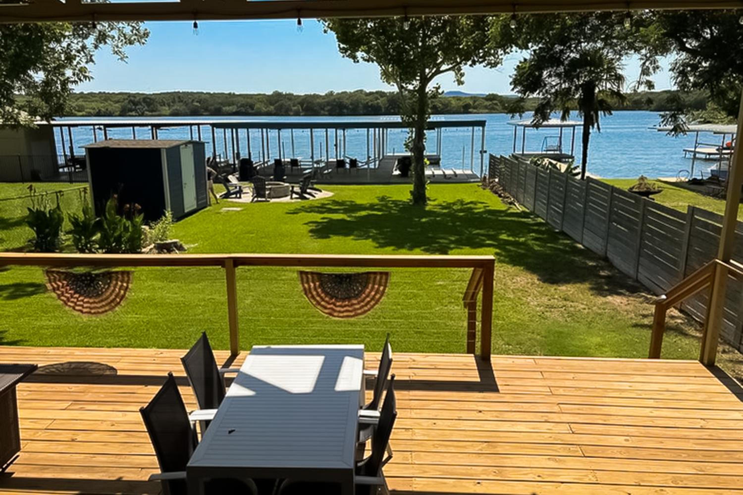 Open Water Sunset Kingsland Lakehouse with Boat Slip