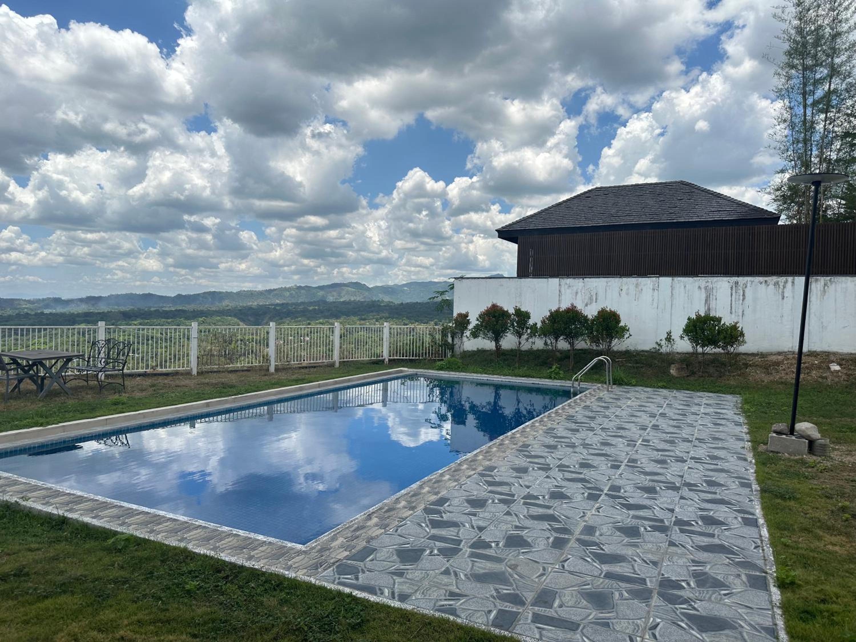OYU Dheights Clark Sun Valley Pool Villas 5Bedroom