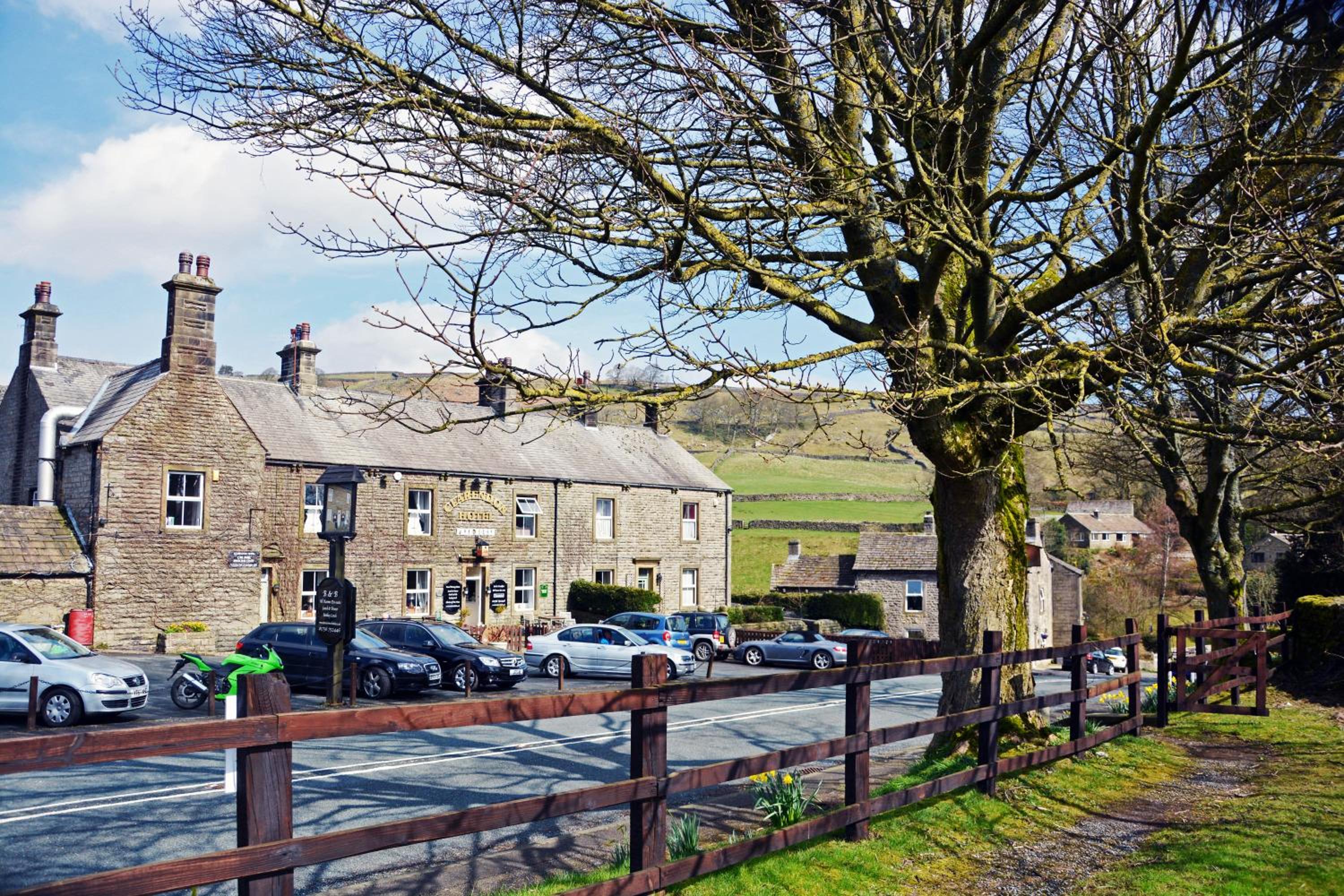 The Clarendon Country Pub with rooms