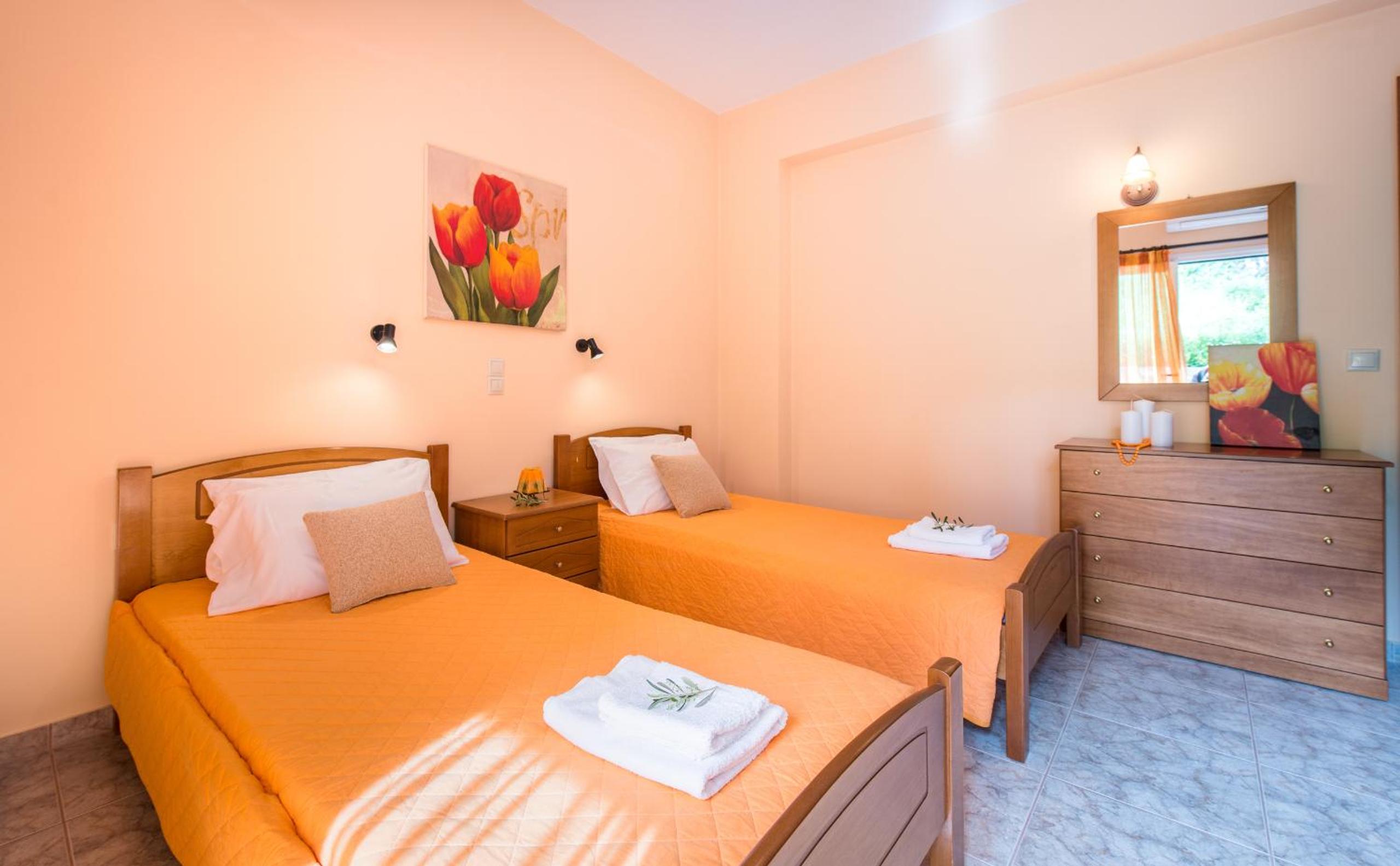 Gerovasis Apartments with Sea View