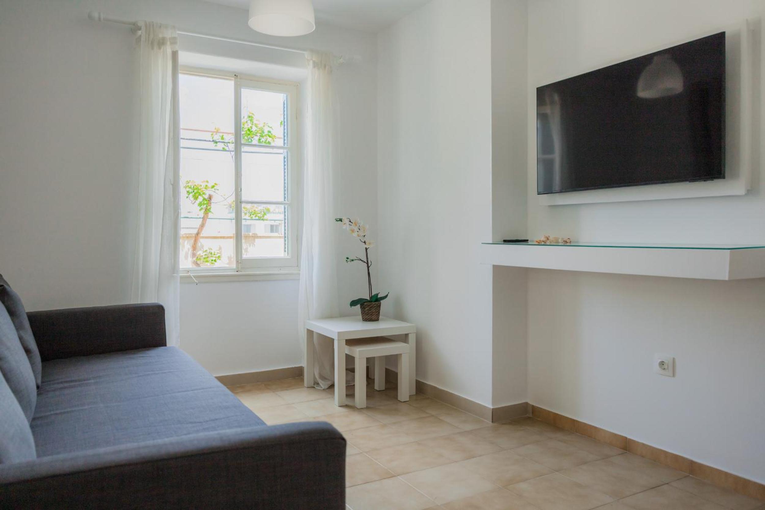 Vine House Apartments