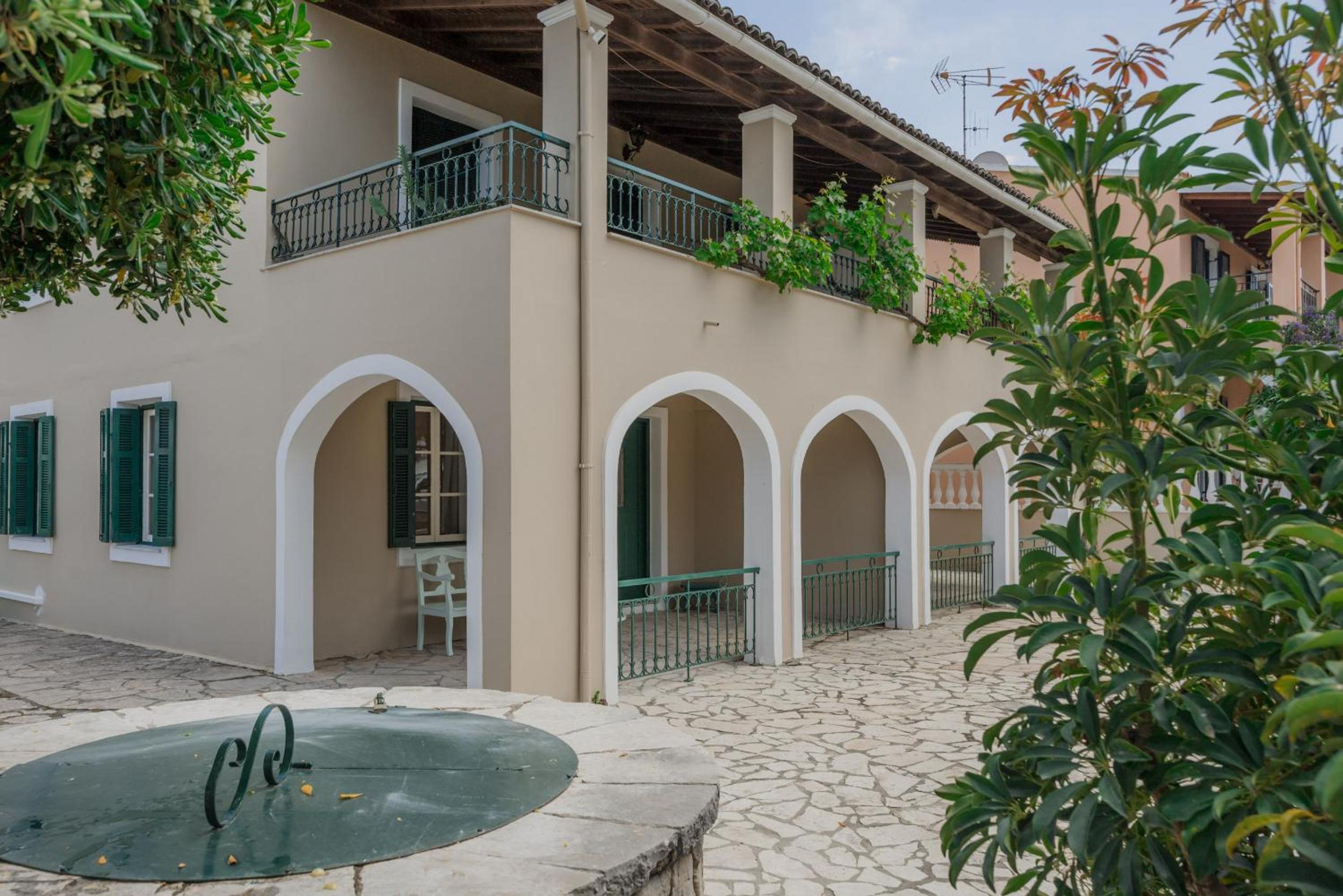 Vine House Apartments
