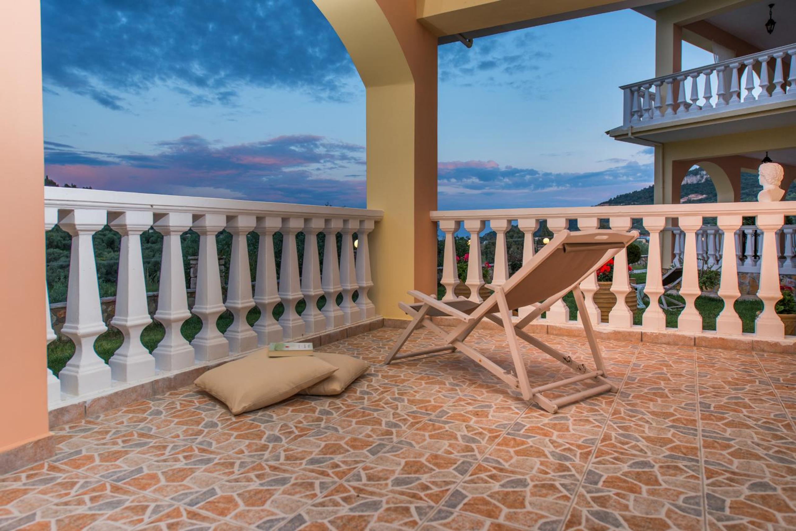 Gerovasis Apartments with Sea View