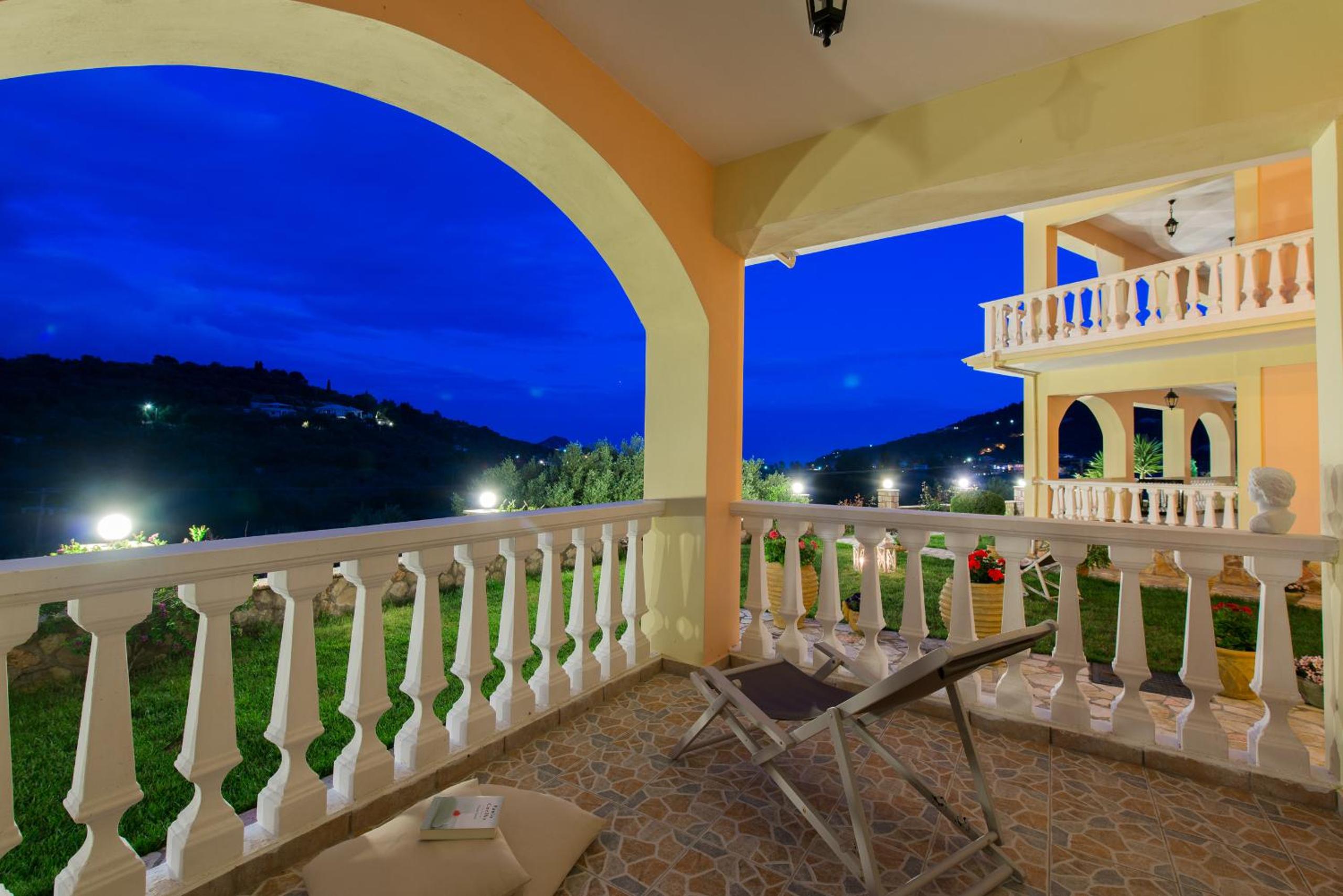 Gerovasis Apartments with Sea View