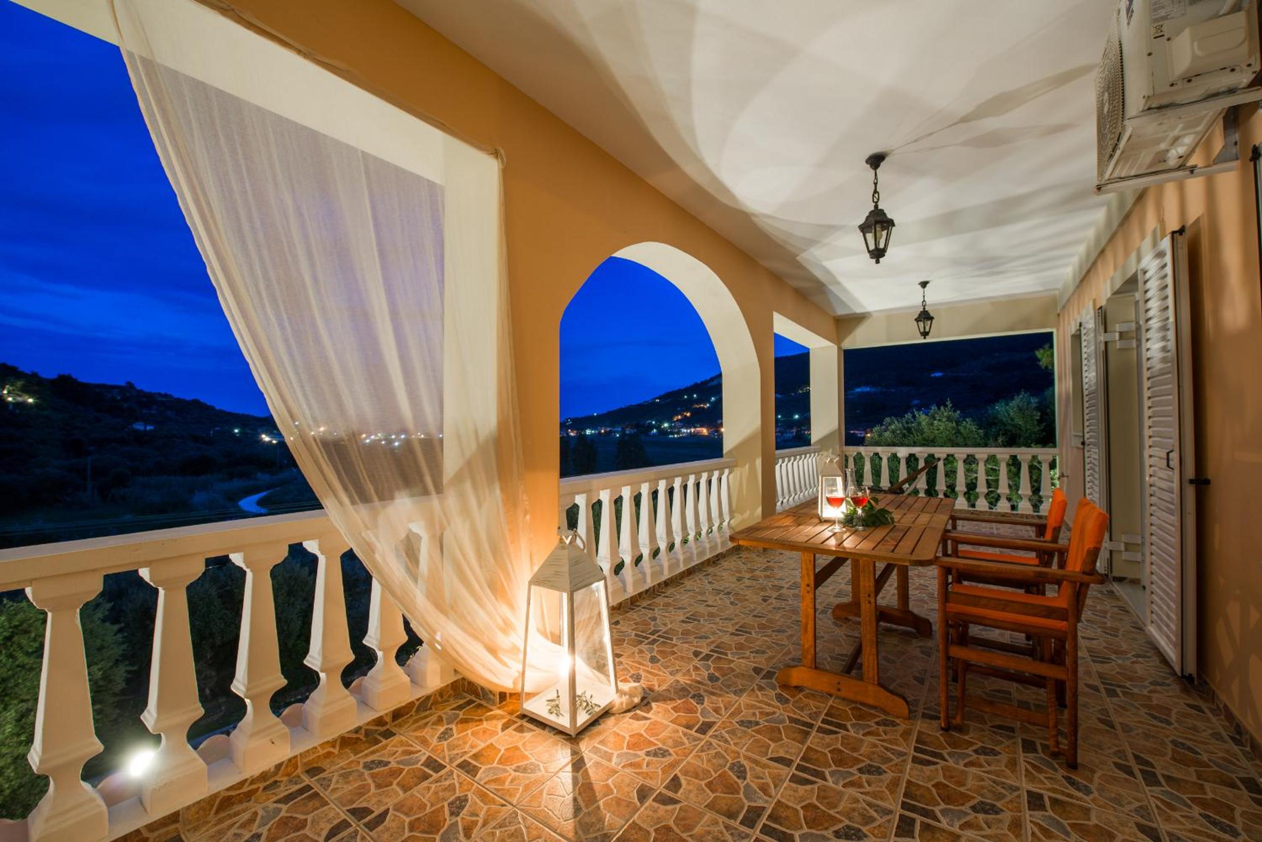 Gerovasis Apartments with Sea View