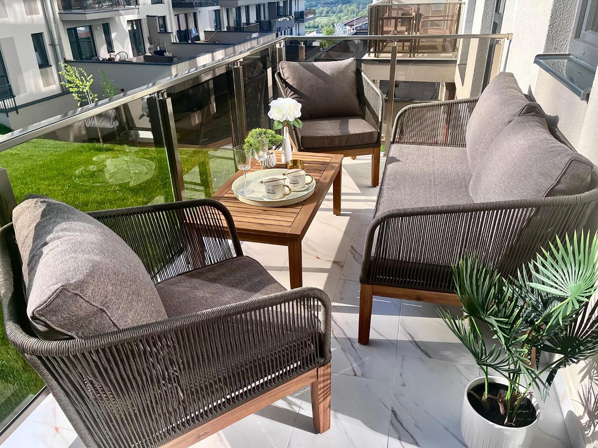 FLH Golden Gallery - Balcony & Free Parking near Vivo Mall