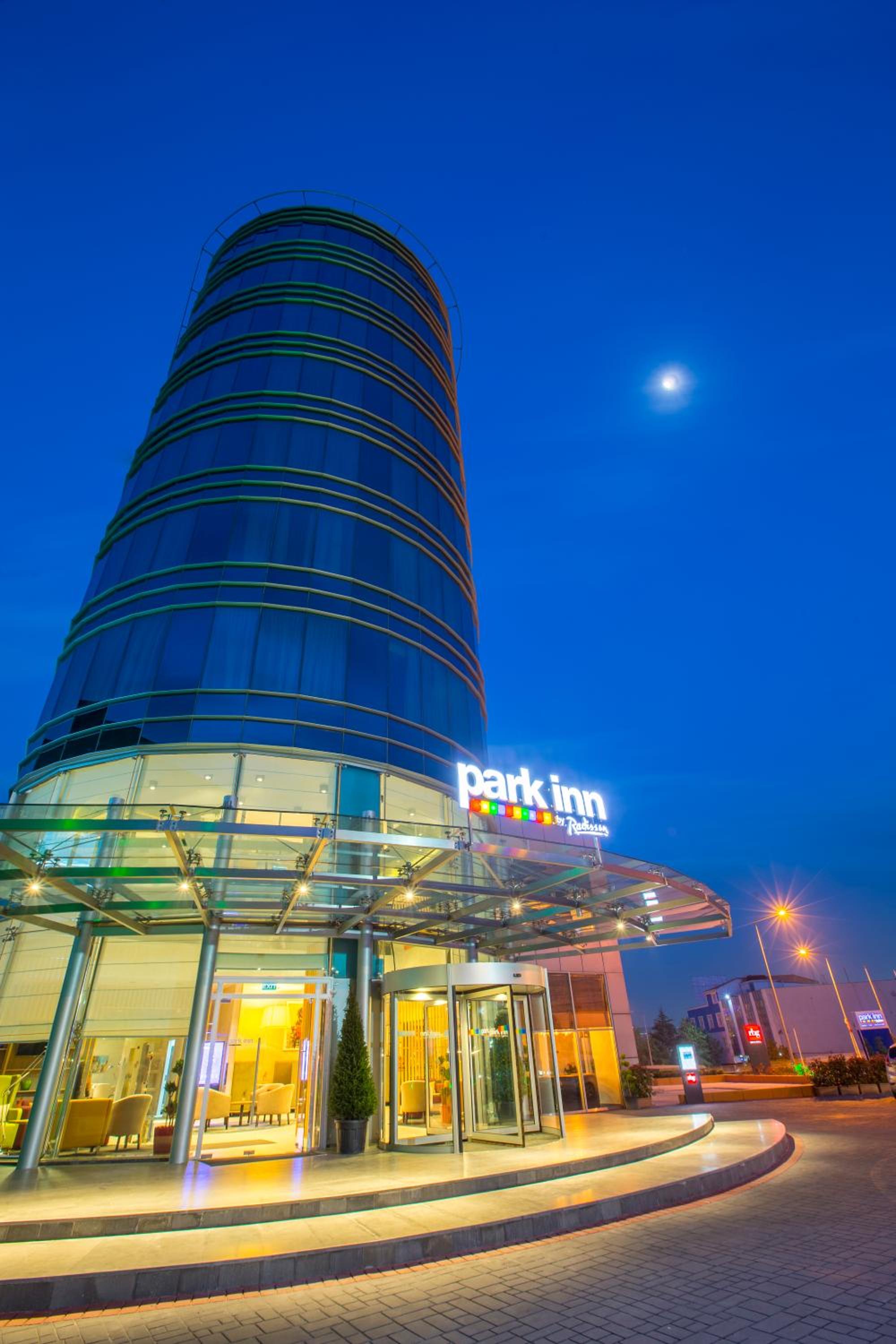 Park Inn By Radisson İstanbul Atatürk Havalimanı - Image 10