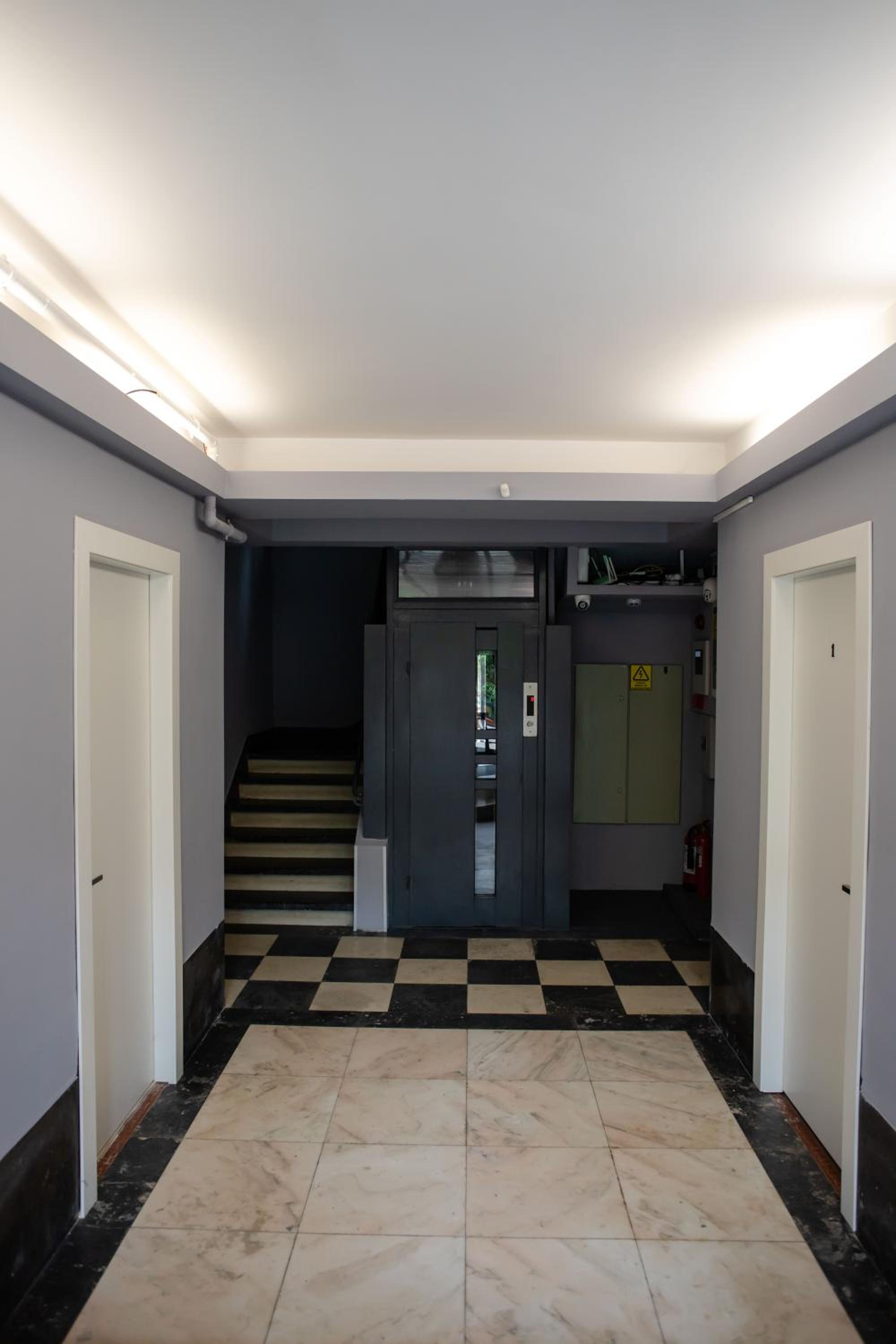 Beautiful new studios&apartments super central location