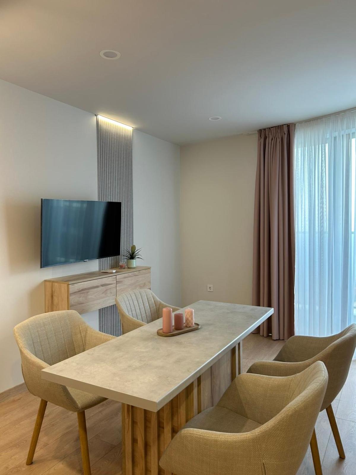 Skyline apartment 44