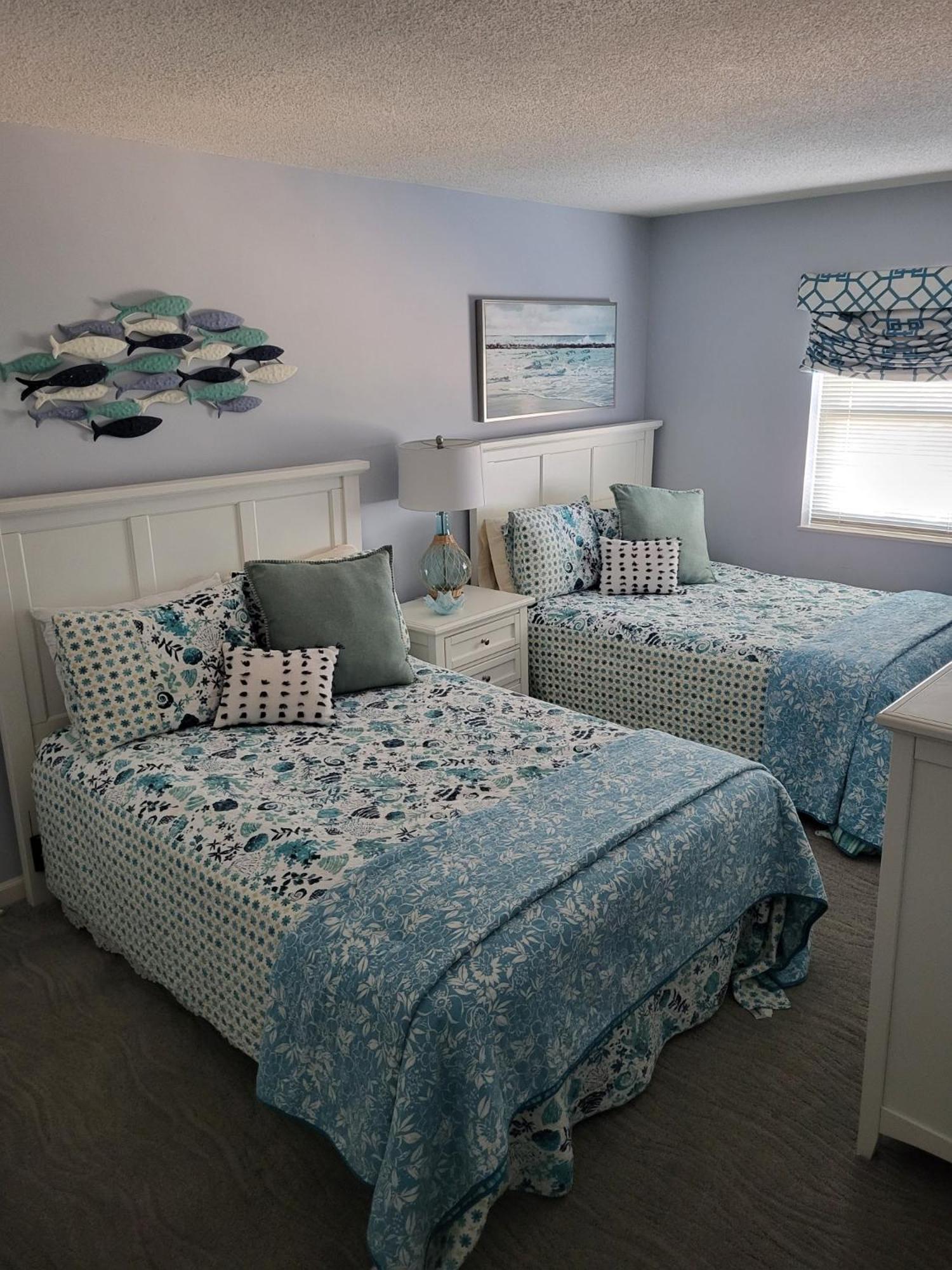 Ashworh 1001 Four Bedroom Condo Oceanfront 