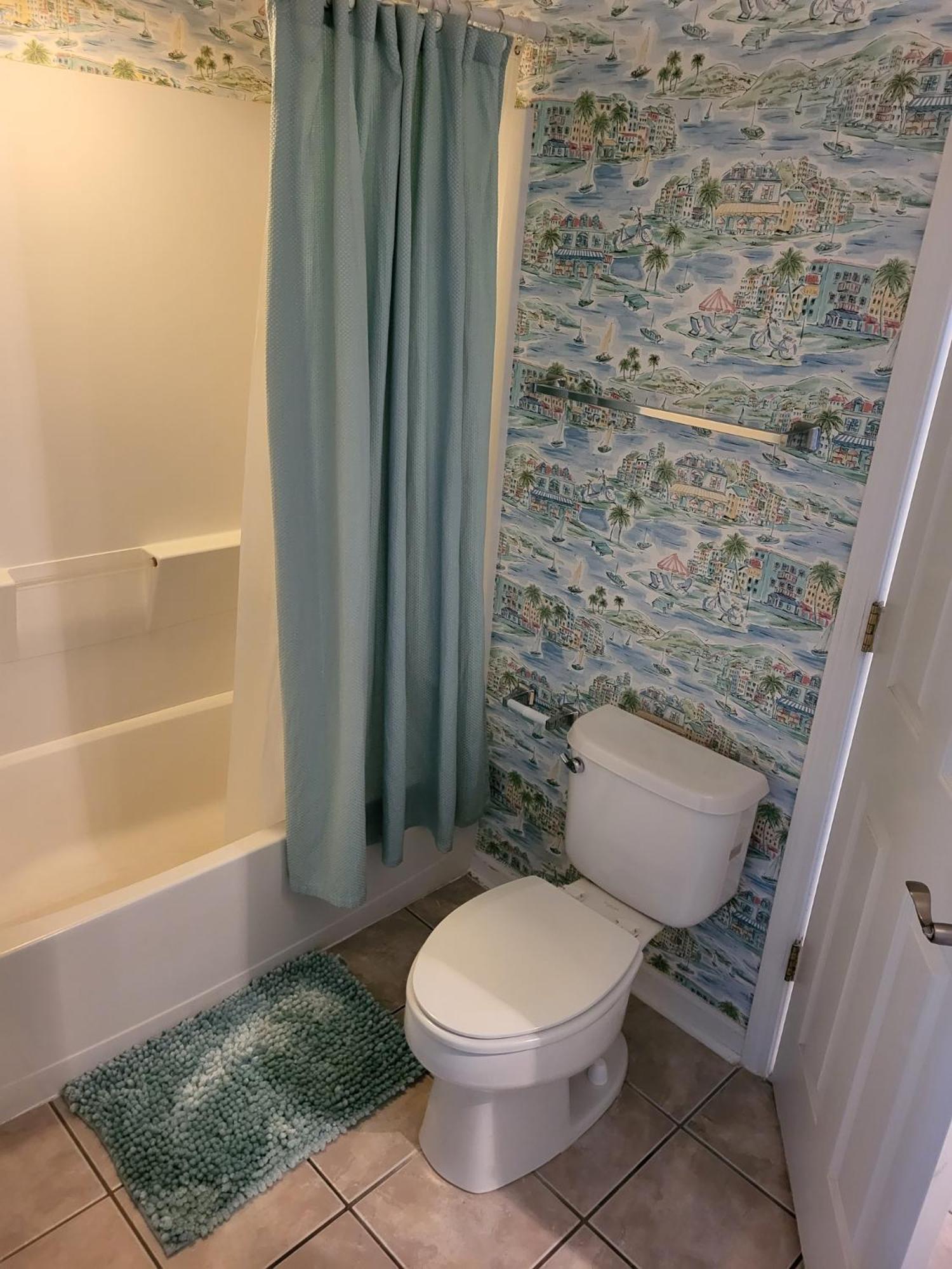 Ashworh 1001 Four Bedroom Condo Oceanfront 