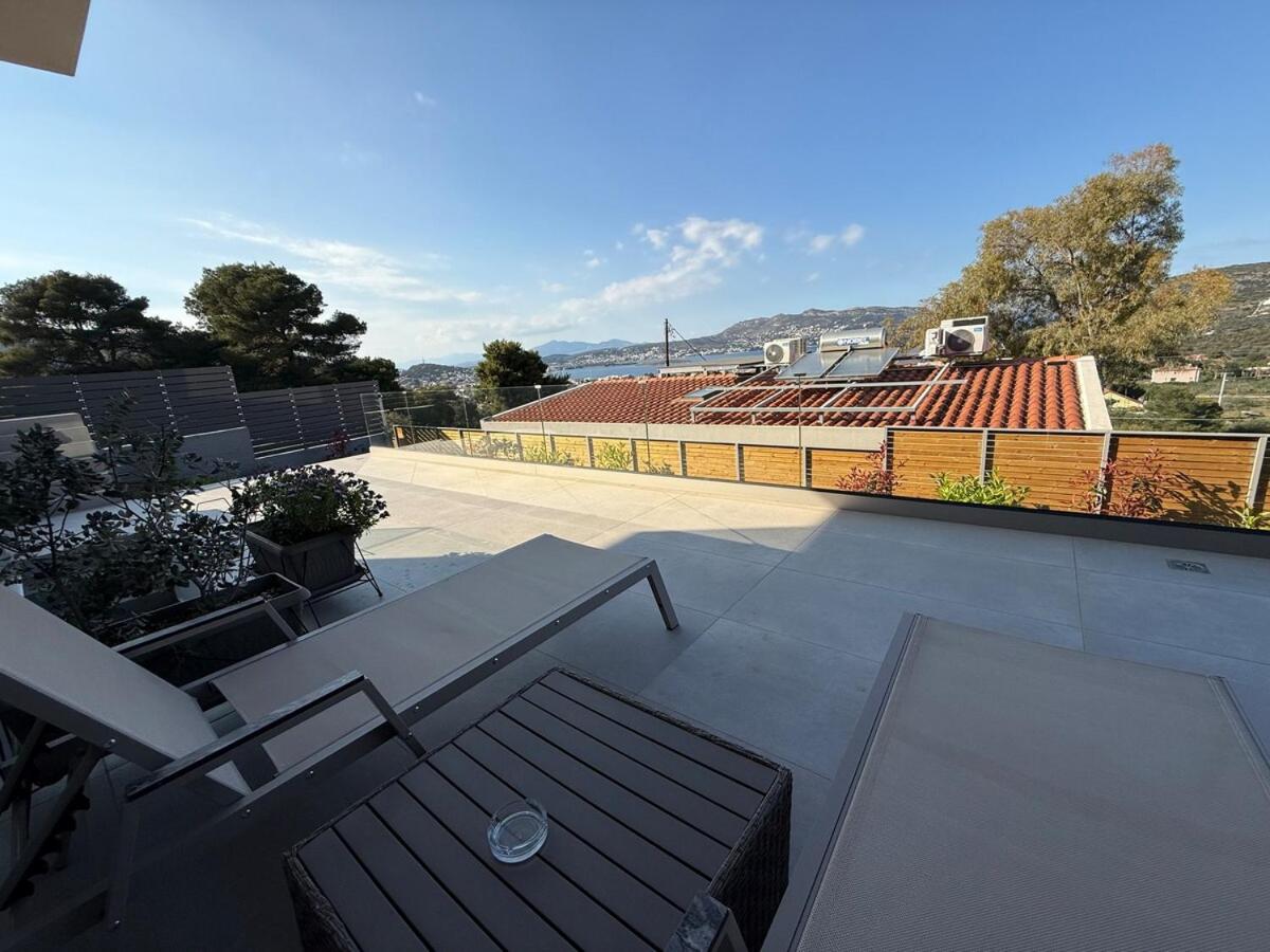 Orama Apartment