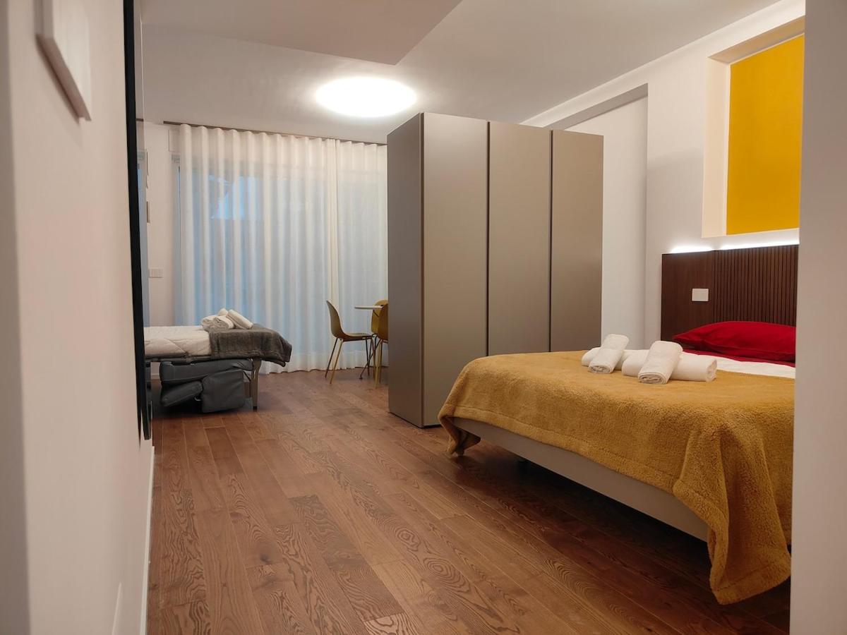 CconfortHotels Suite 104