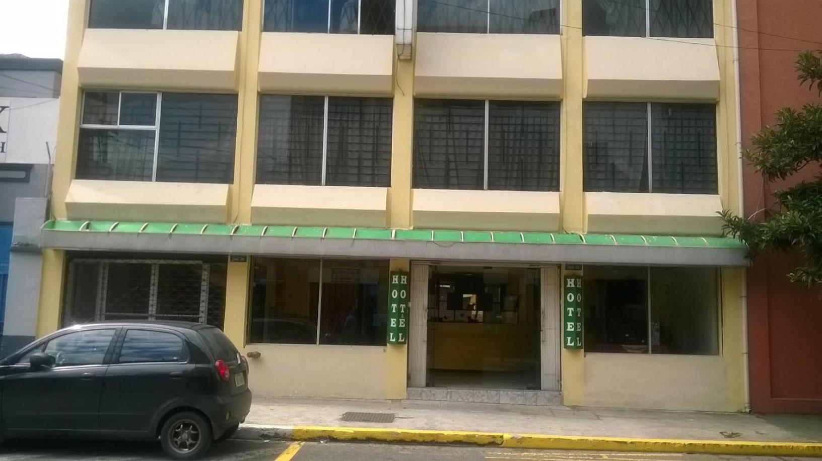 Hotel Bacastell