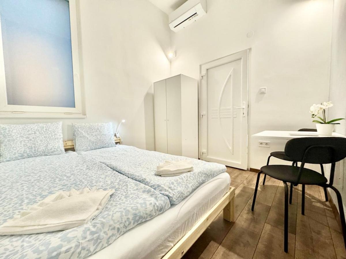 K87 Central Renovated 6BR