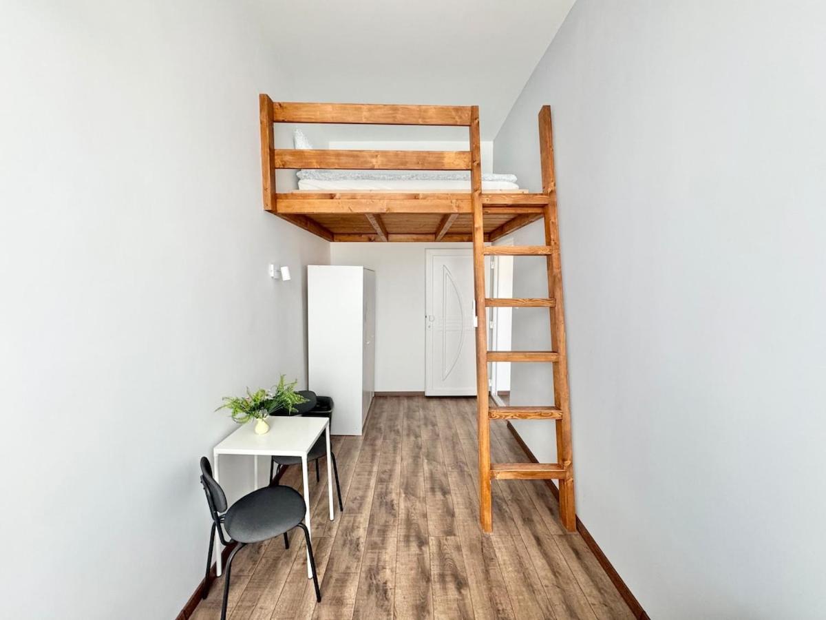 K87 Central Renovated 6BR