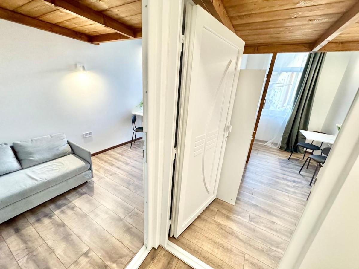 K87 Central Renovated 6BR