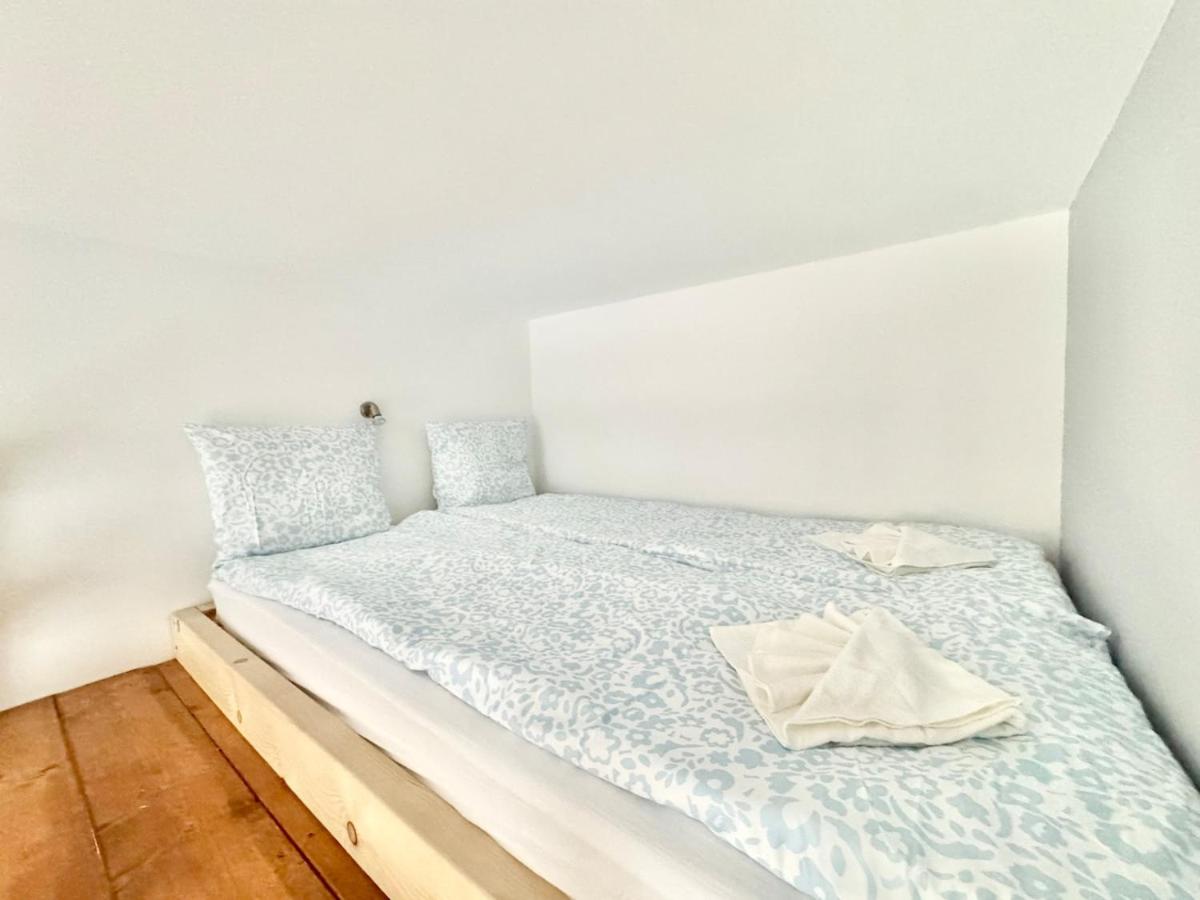 K87 Central Renovated 6BR