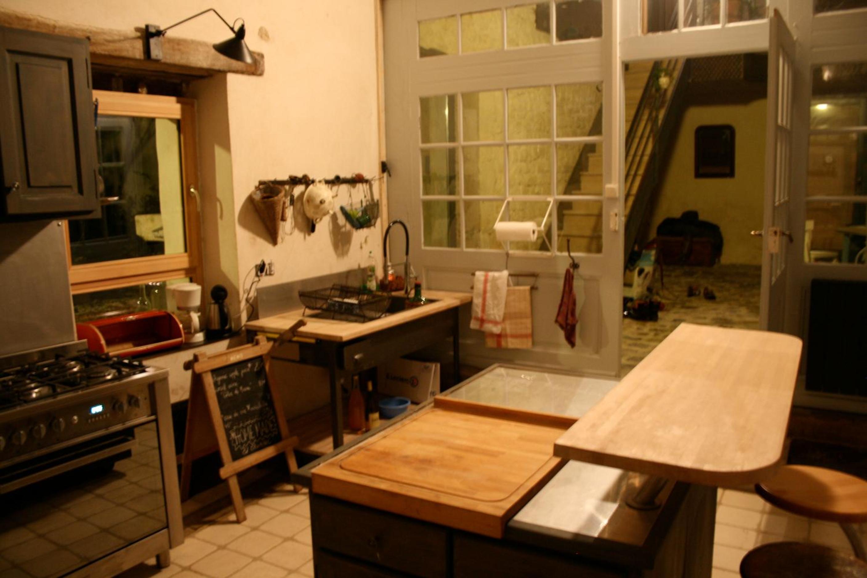 Photo 6