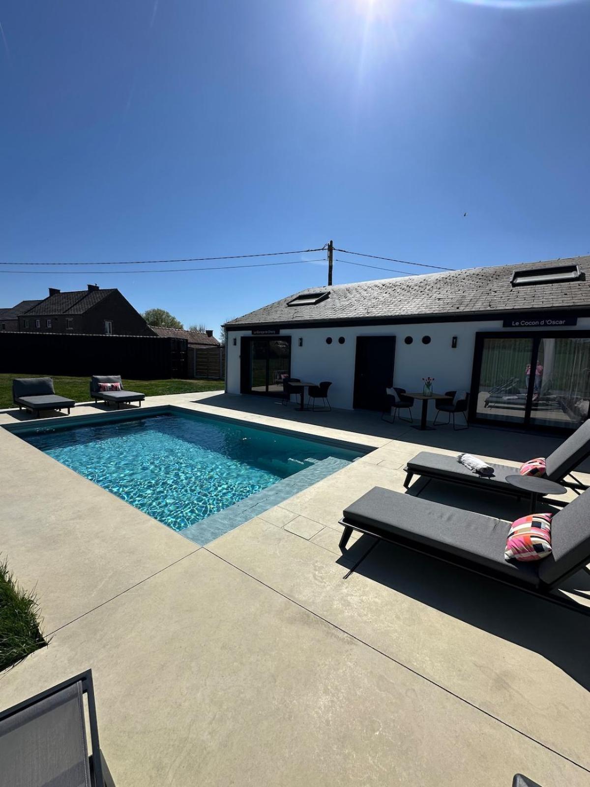 Le Garage de Charly Piscine, Sauna & Gym - Aux rêves des Champs