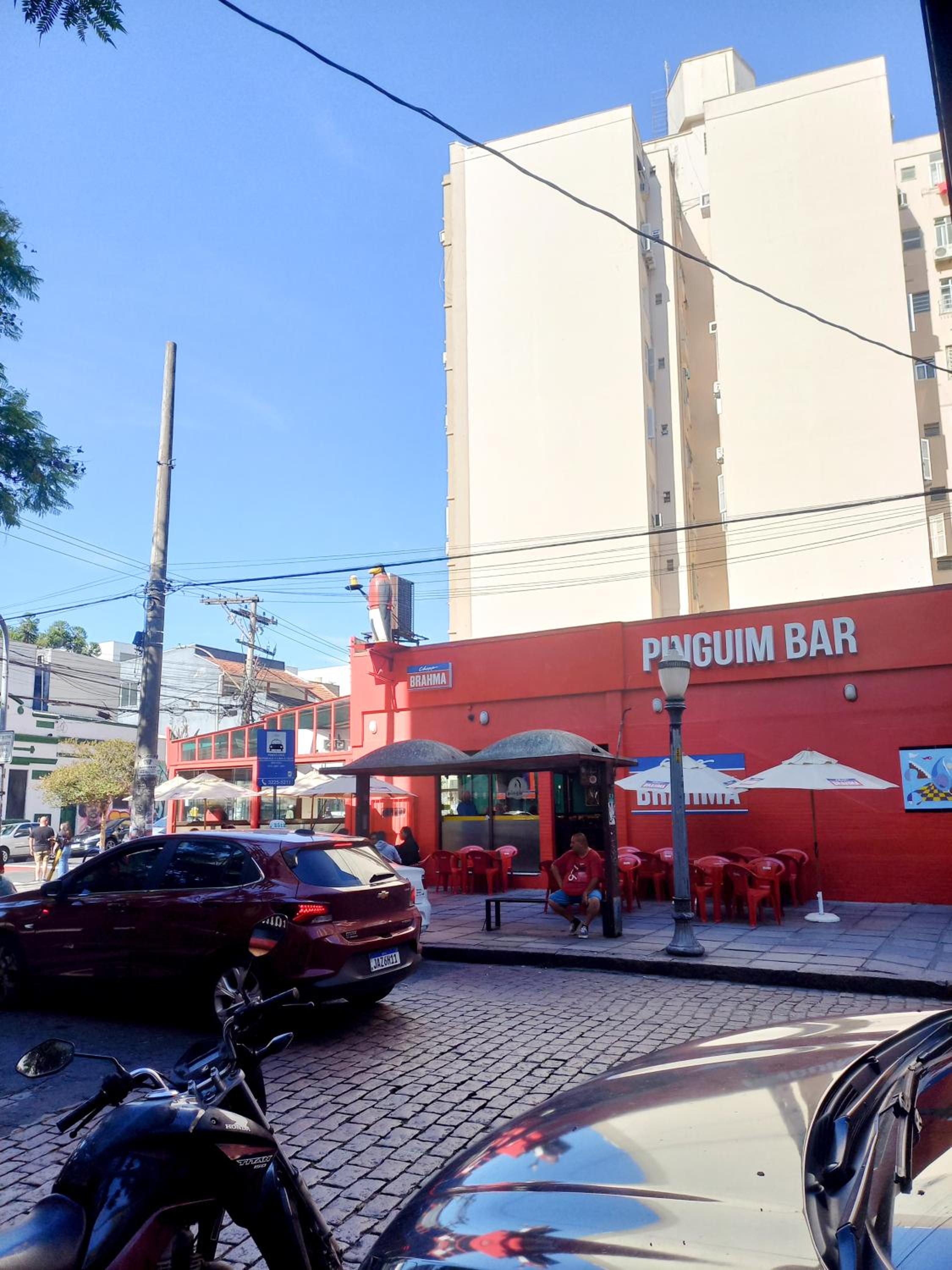 A 900 m da Redenção wi-fi 170 Mbps estilo, conforto na Cidade Baixa Travel Proud