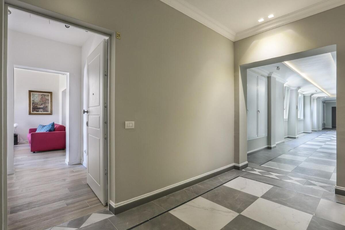 Modern Comfort in Florence