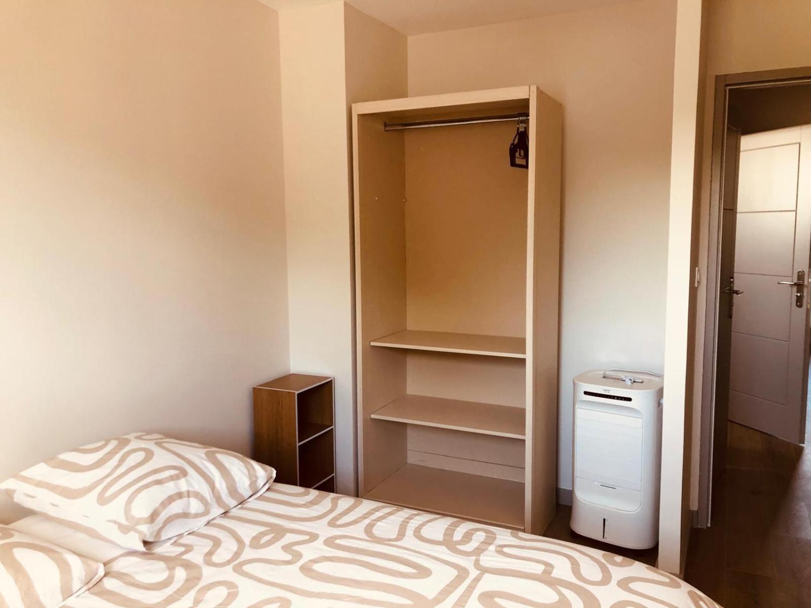 Maison moderne 3 chambres SPA-jacuzzi mai-septembre