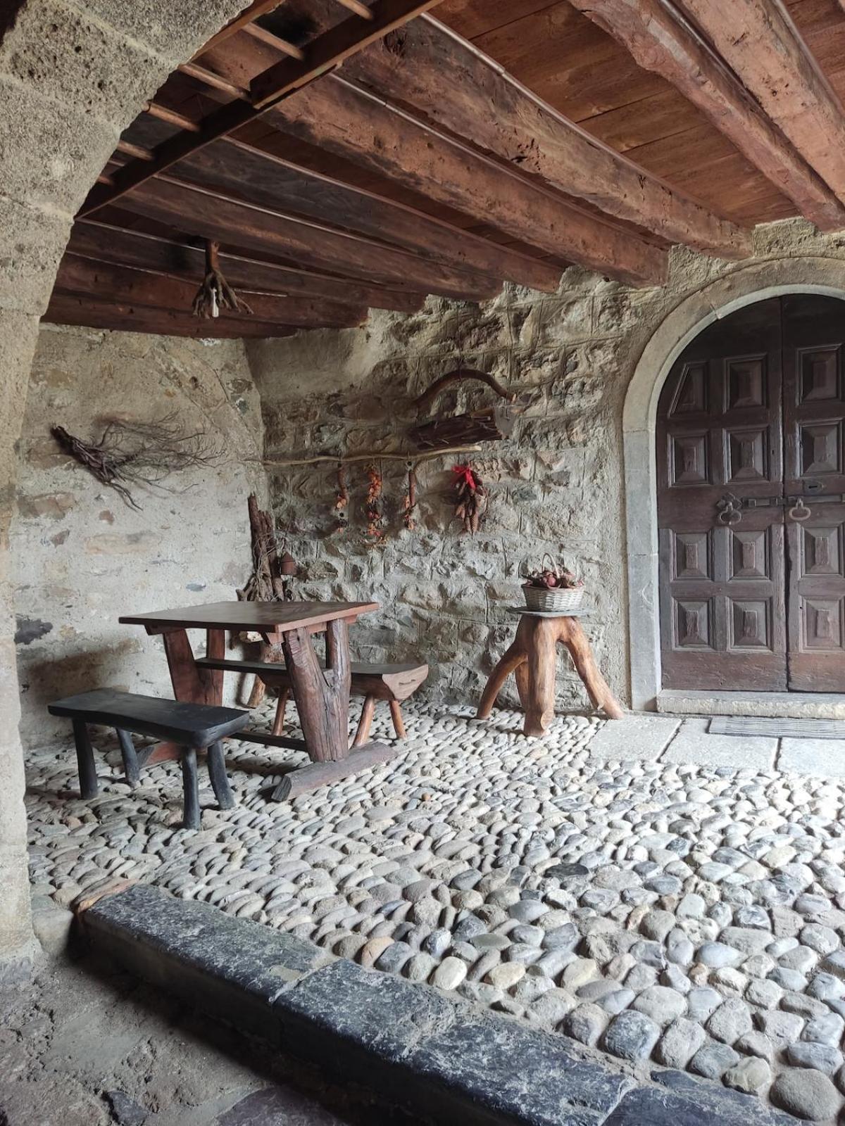 HOST4U - BLONDIE CHALET Prealps Apartment