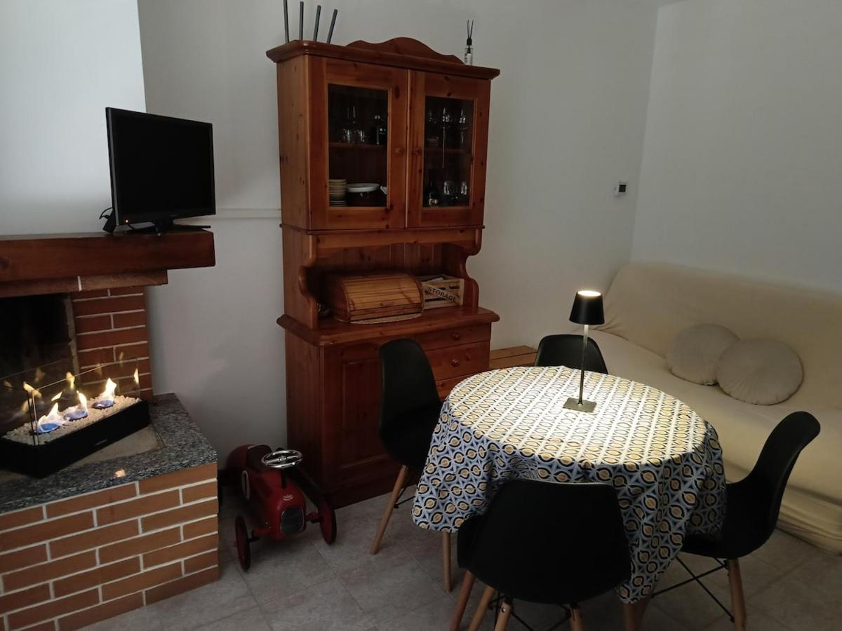 HOST4U - BLONDIE CHALET Prealps Apartment