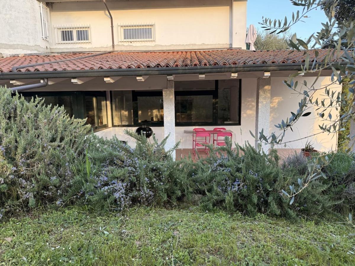 HOST4U - PAOLETTE Oasi Verde di Piacere a pochi minuti dal Lago di Garda