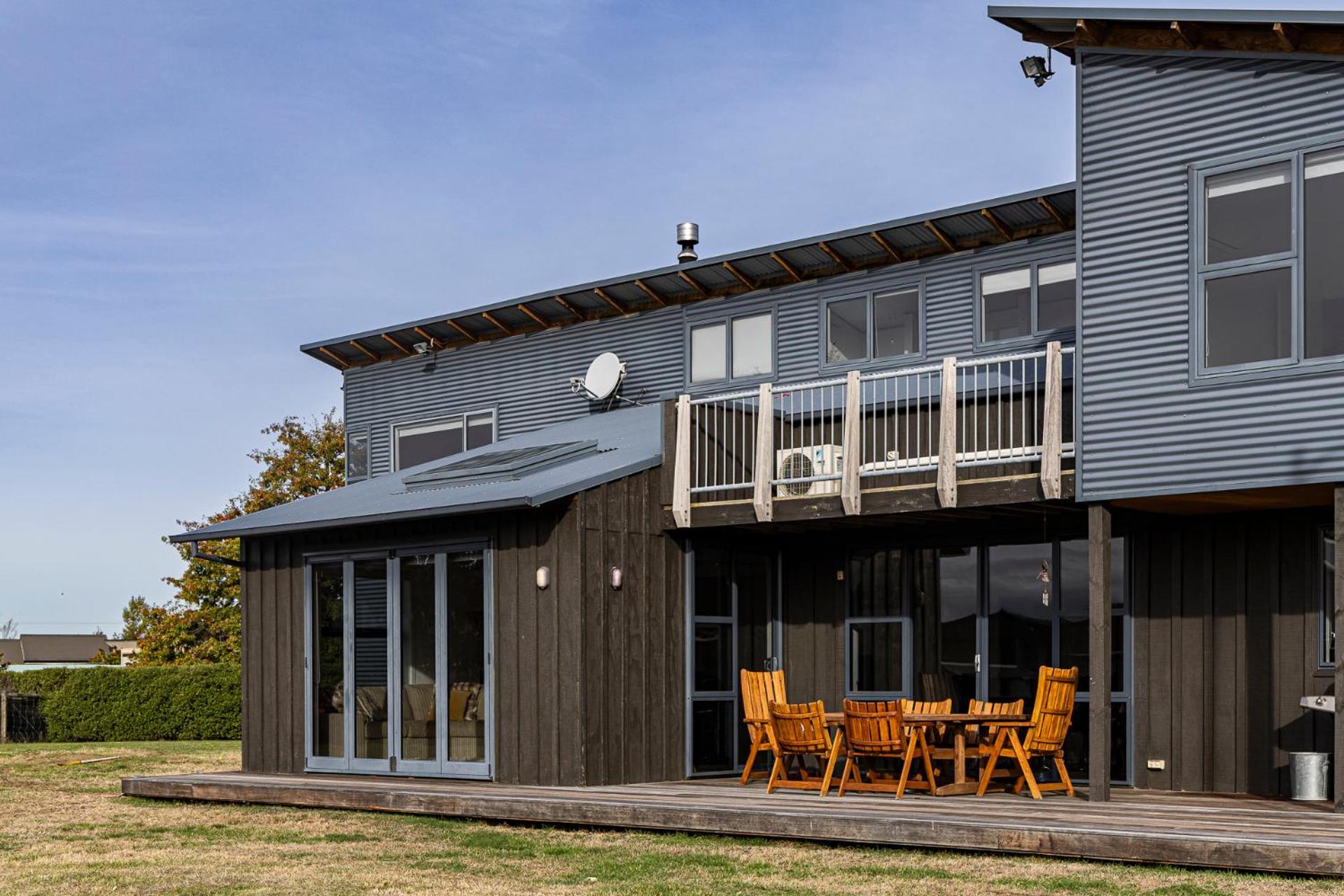 Wanaka Retreat Sauna & Mountain Views