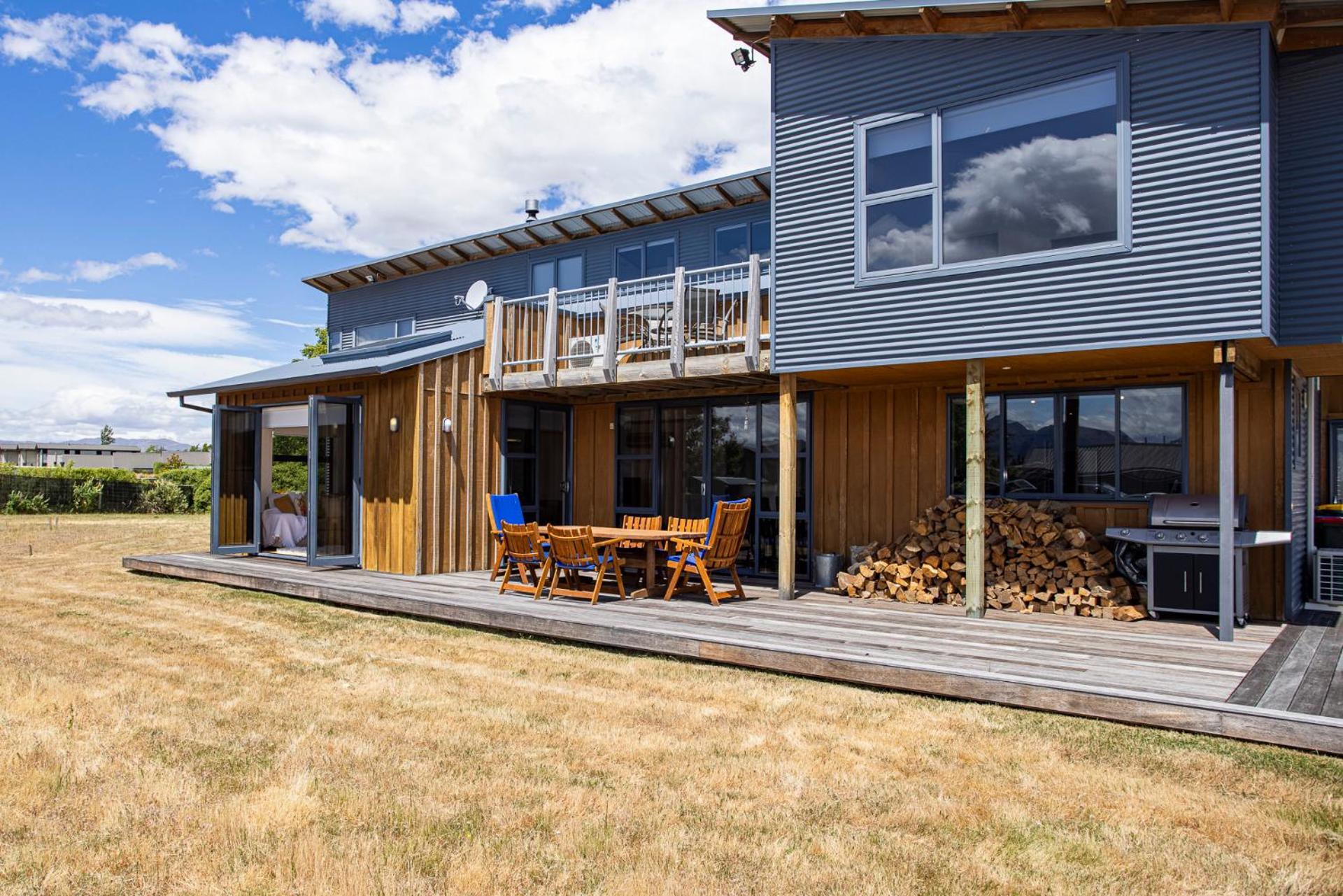 Wanaka Retreat Sauna & Mountain Views