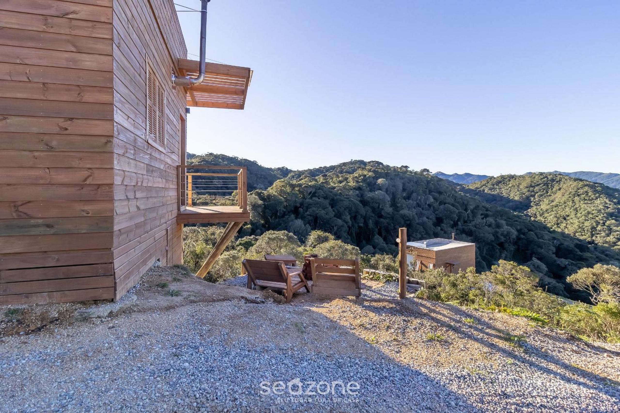 Chalet in mountains with magnificent views VST017