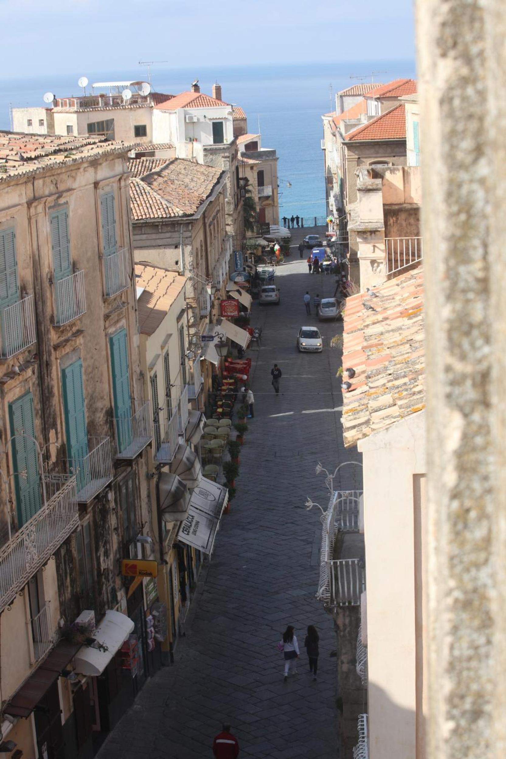 Photo 47