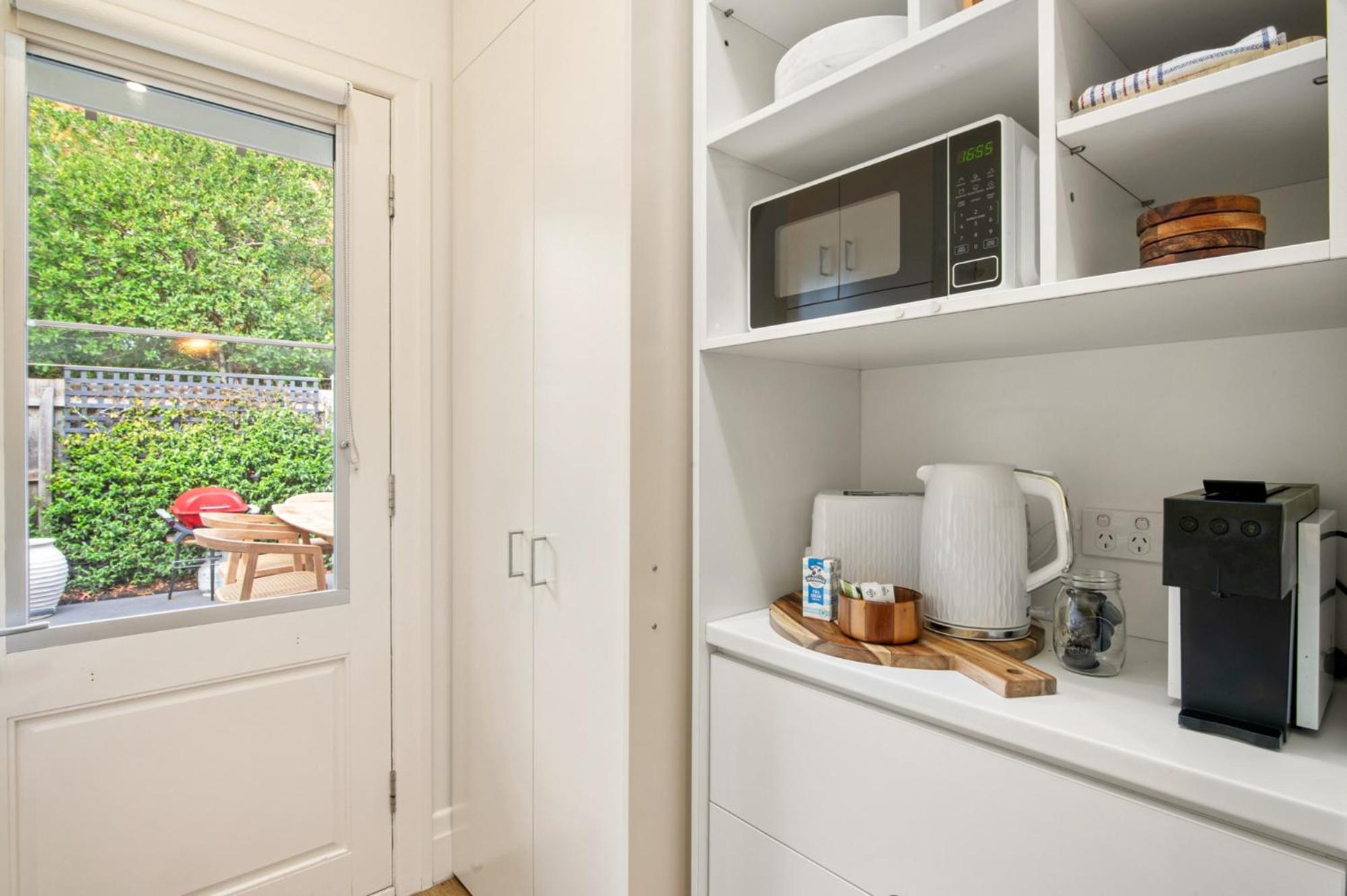 Wellness Escape- 1 Bed Home with Studio & Sauna