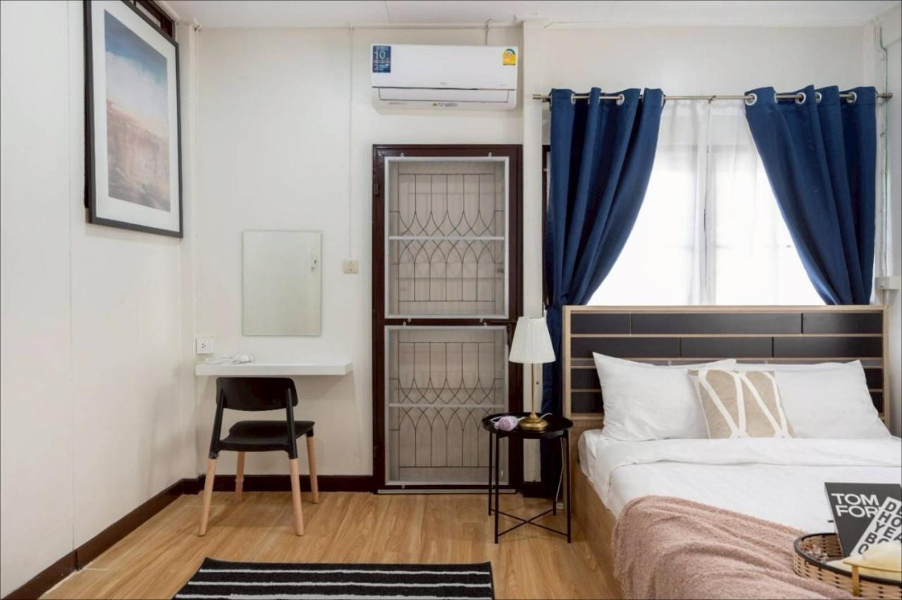 GM7 - Private House Downtown 2mins walk to metro