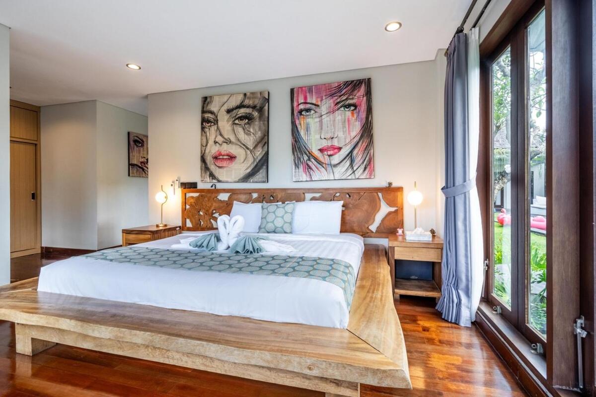 Massive 3BR Luxury Pool Mansion in Perrerenan