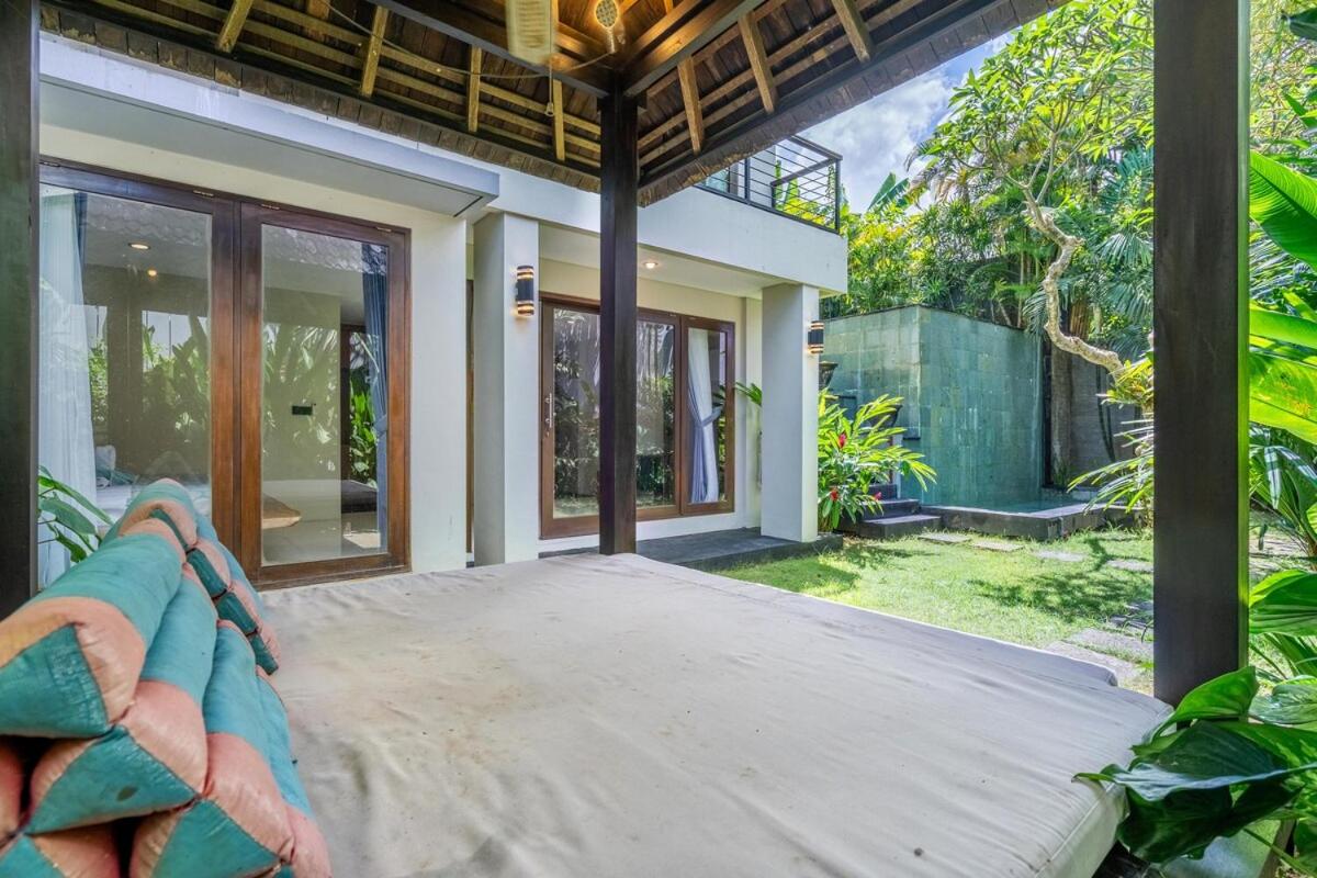 Massive 3BR Luxury Pool Mansion in Perrerenan