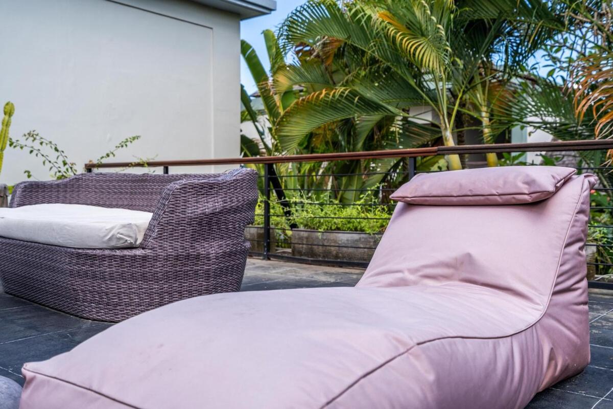 Massive 3BR Luxury Pool Mansion in Perrerenan