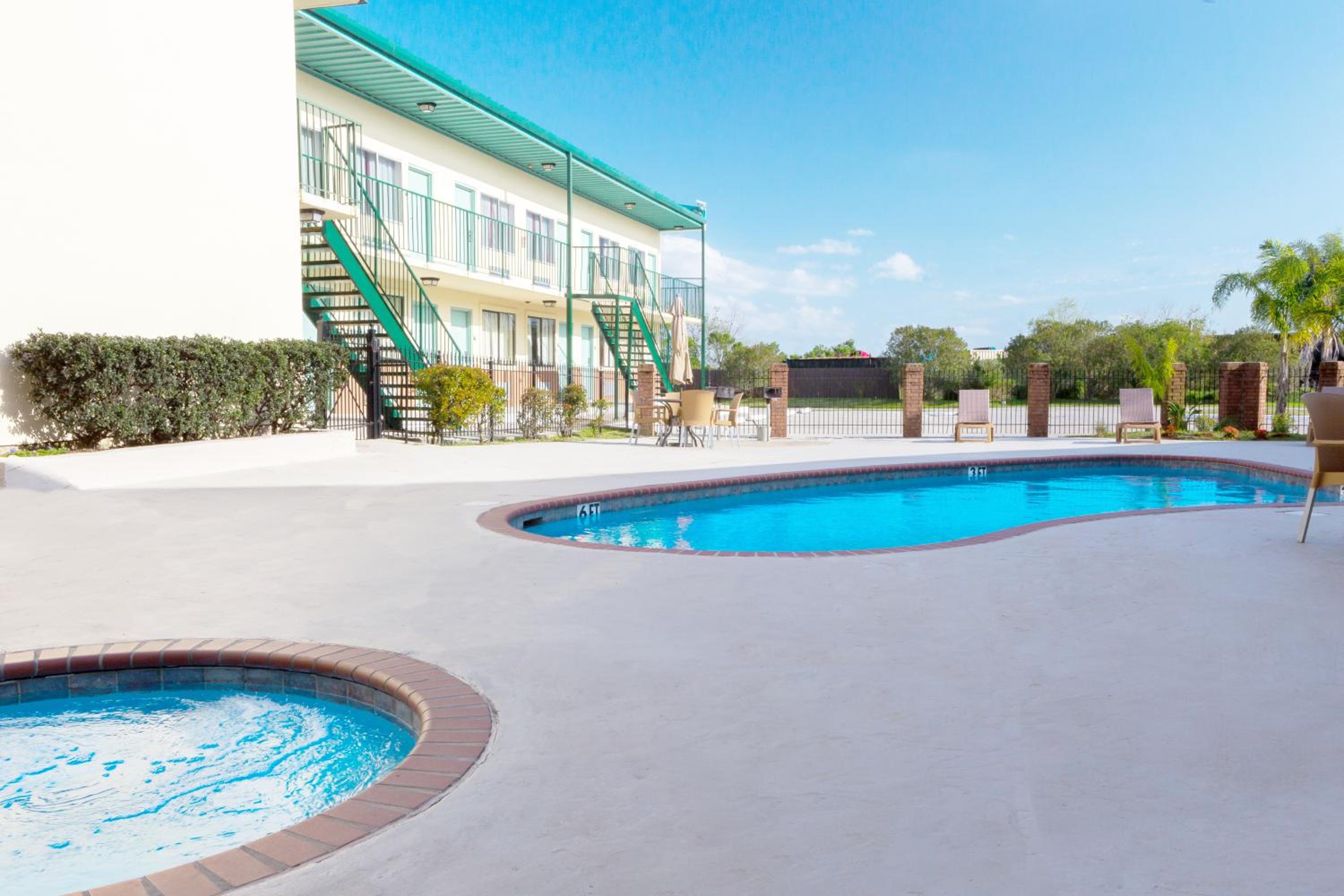 Marina Inn Suites Chalmette-New Orleans - Property Image 28