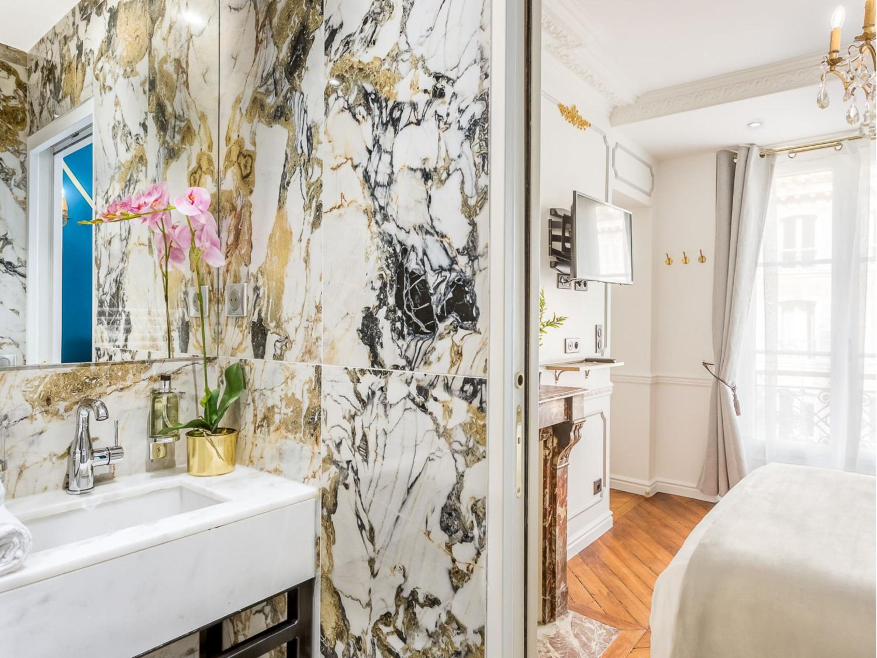 Merveil - Luxury Suite - Louvre - Sebastopol II
