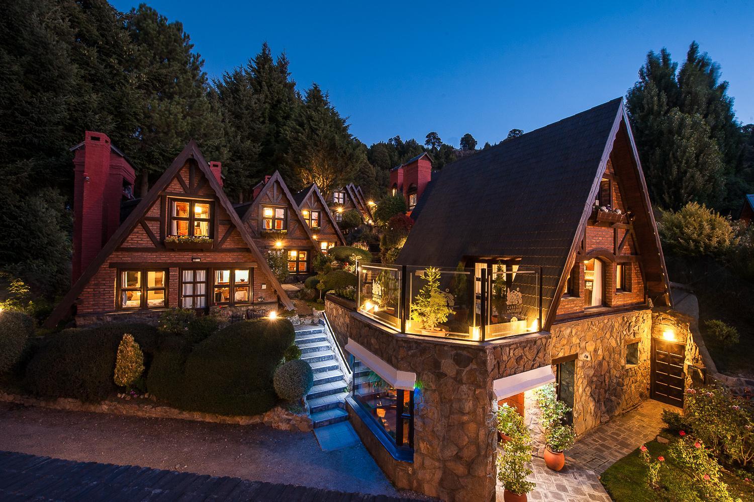 Hotel Cabañas Antilhue - Image 1