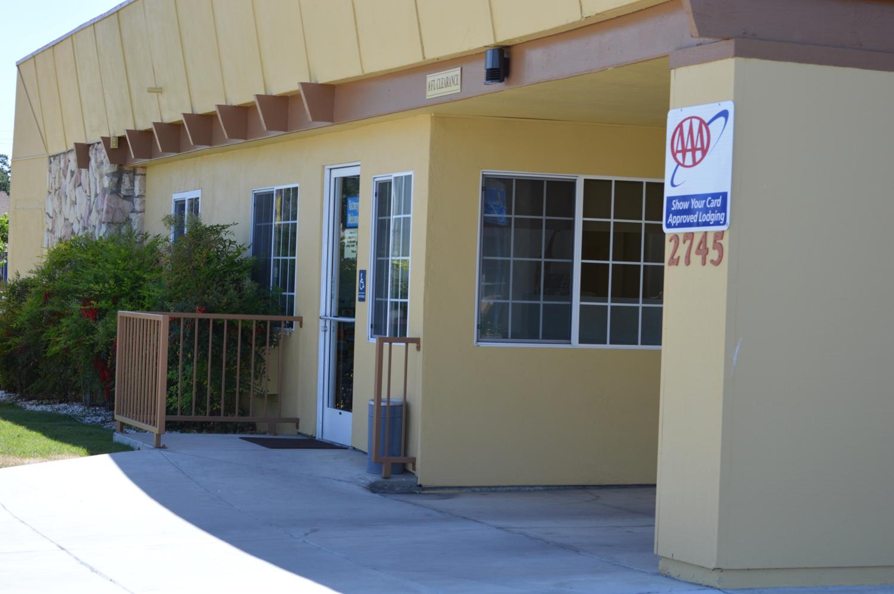 Budget Inn, photo 7