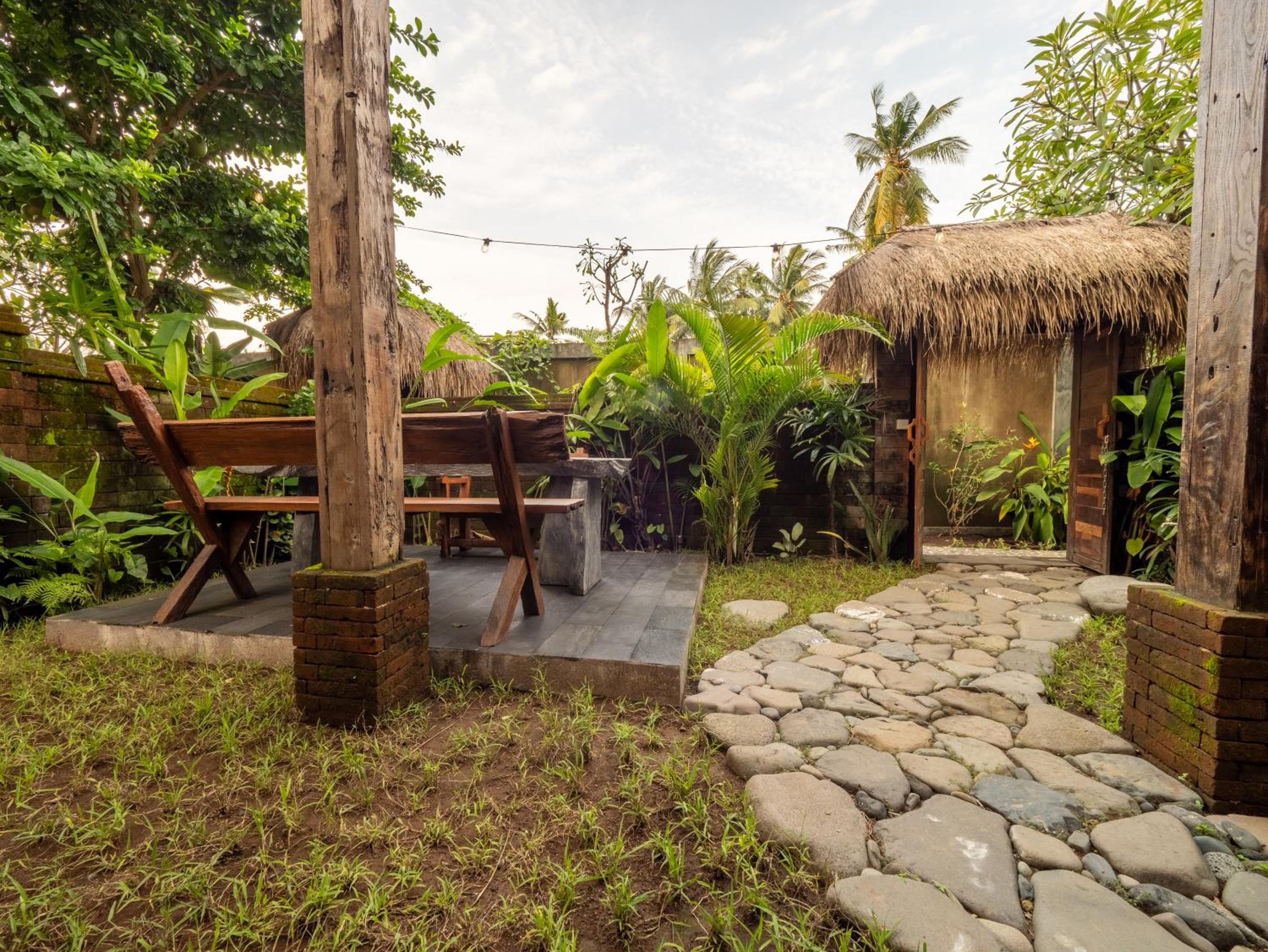 Aruna Jayanti Villa