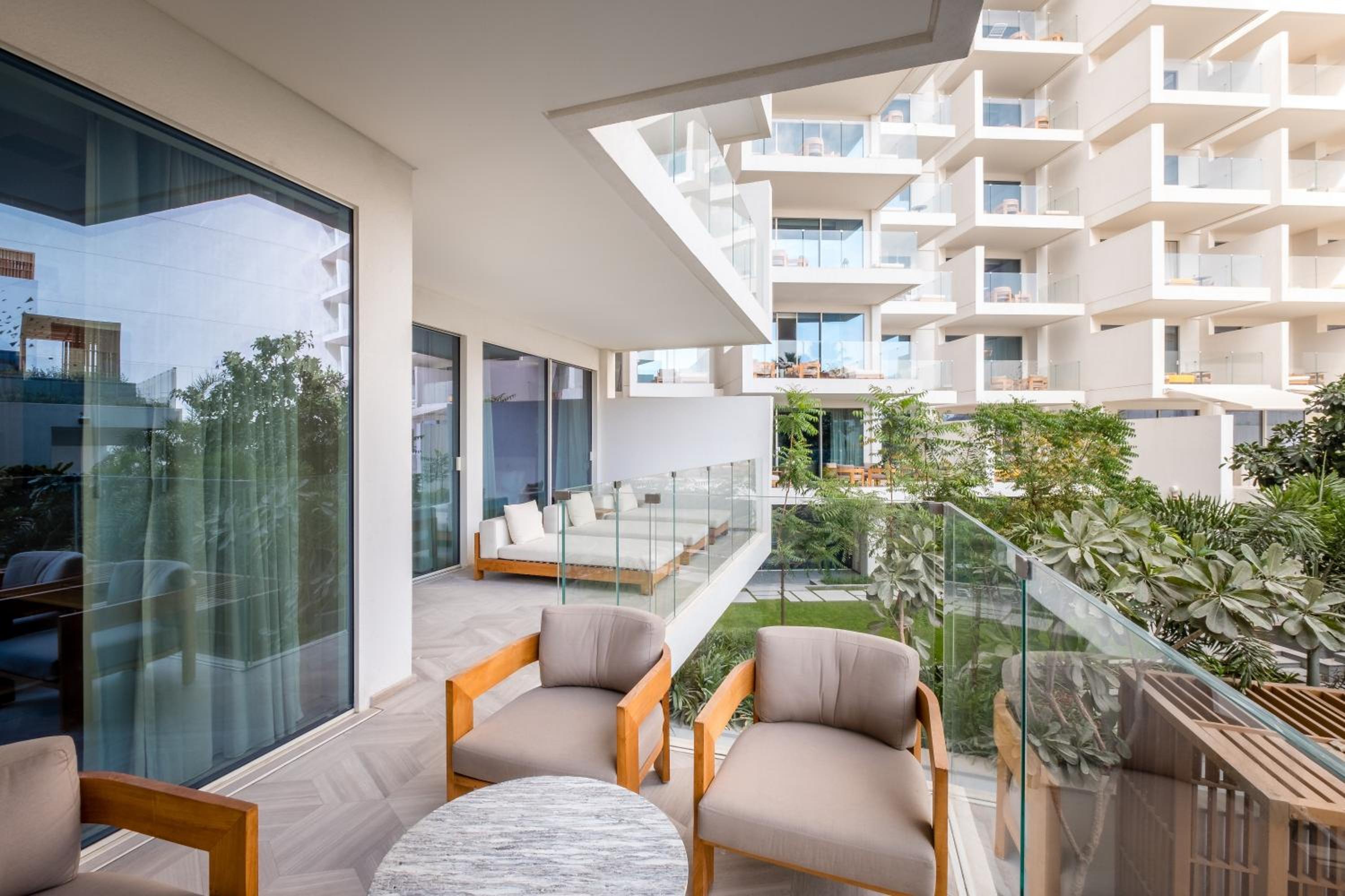 FIVE Palm Jumeirah Residences - Mint Stay