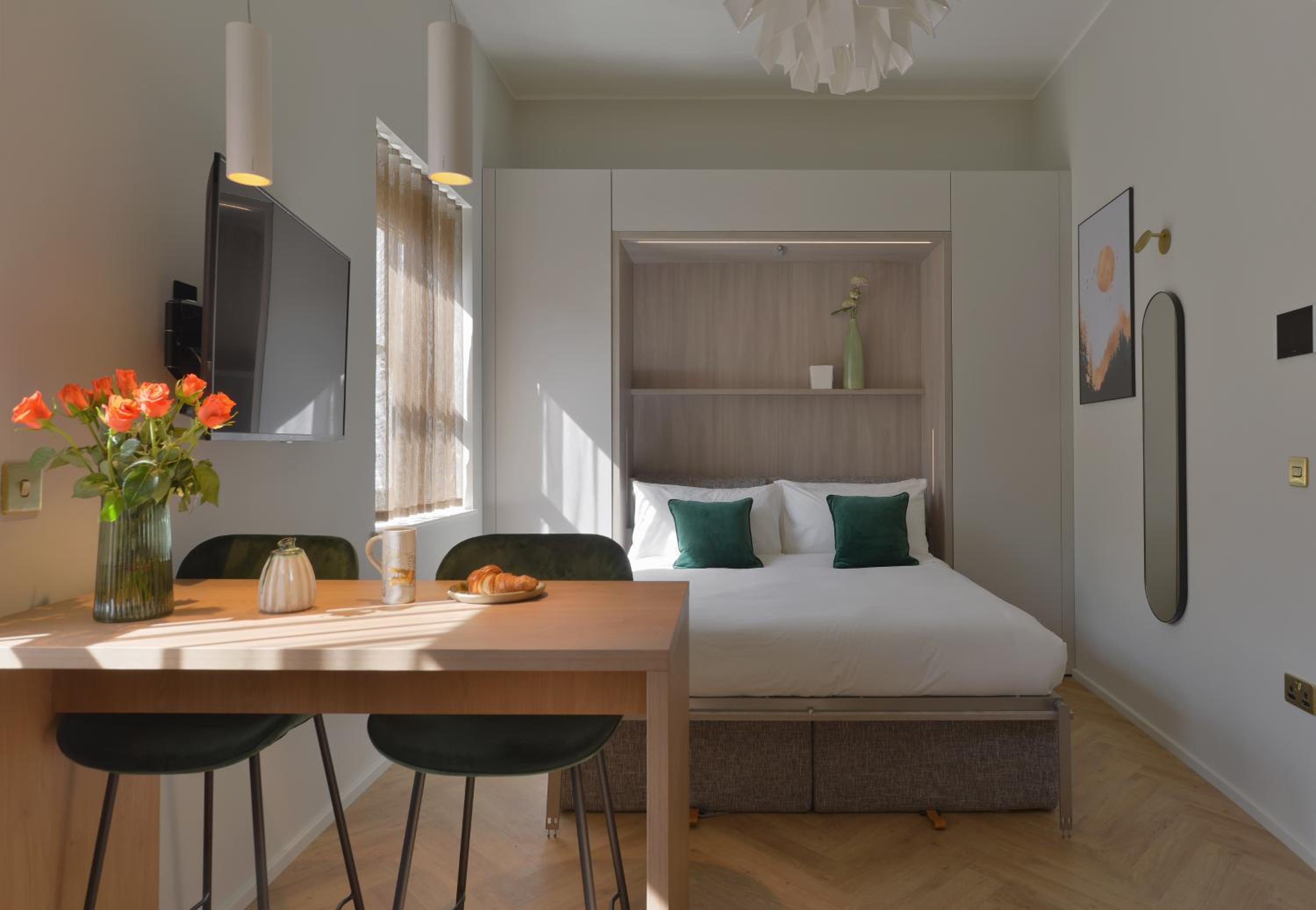 South Kensington Studios by D'Montrio