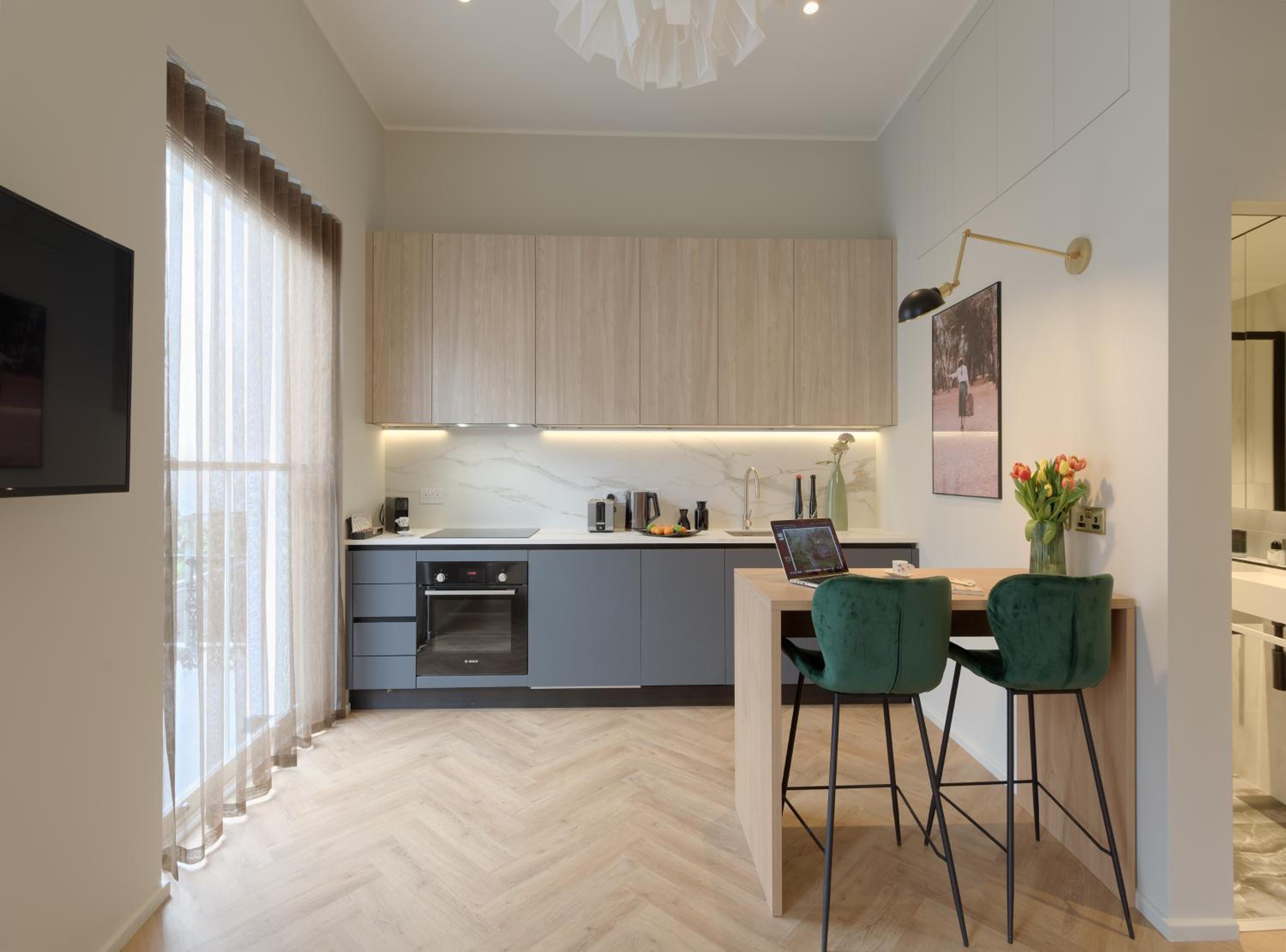 South Kensington Studios by D'Montrio