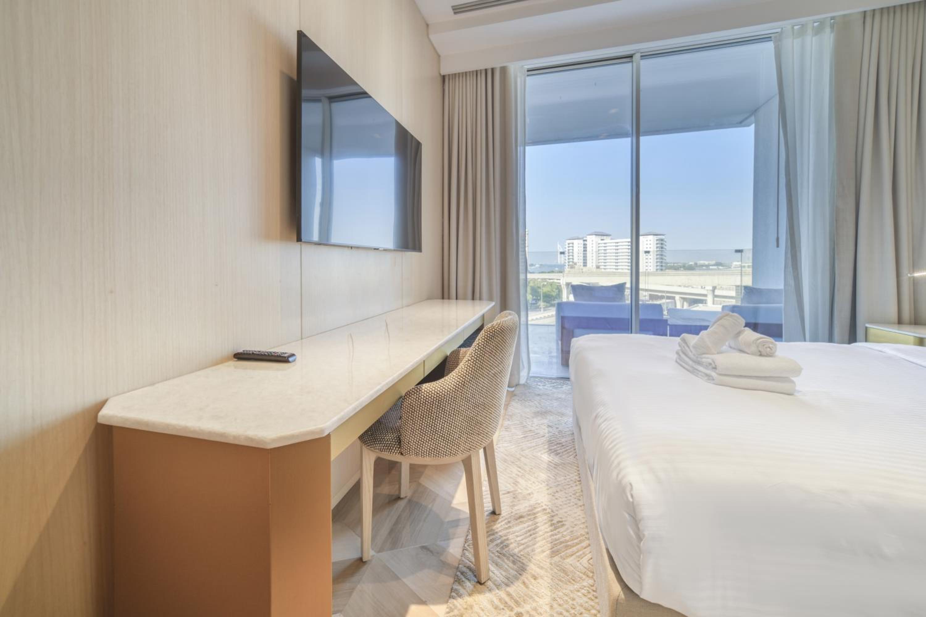 FIVE Palm Jumeirah Residences - Mint Stay