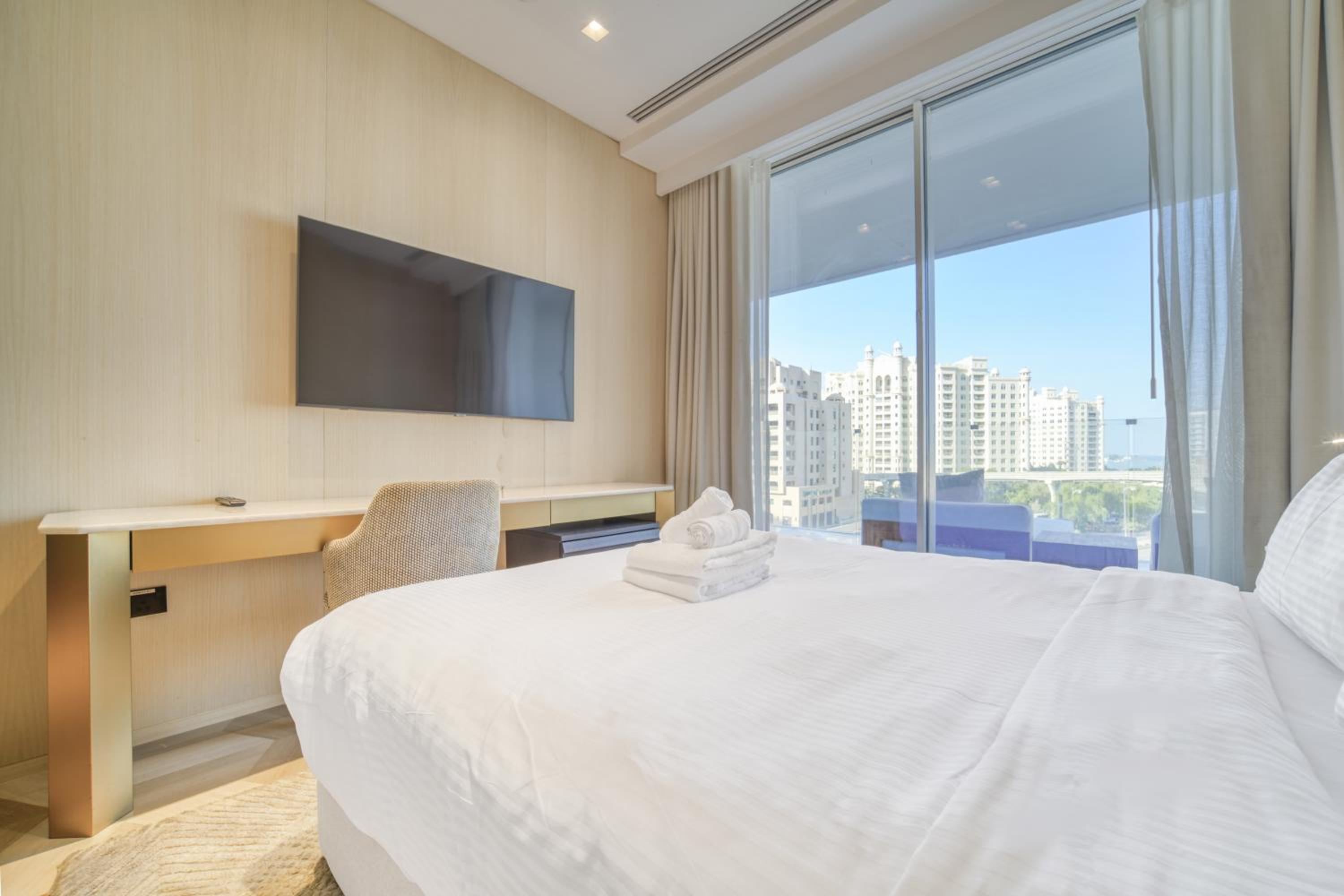 FIVE Palm Jumeirah Residences - Mint Stay