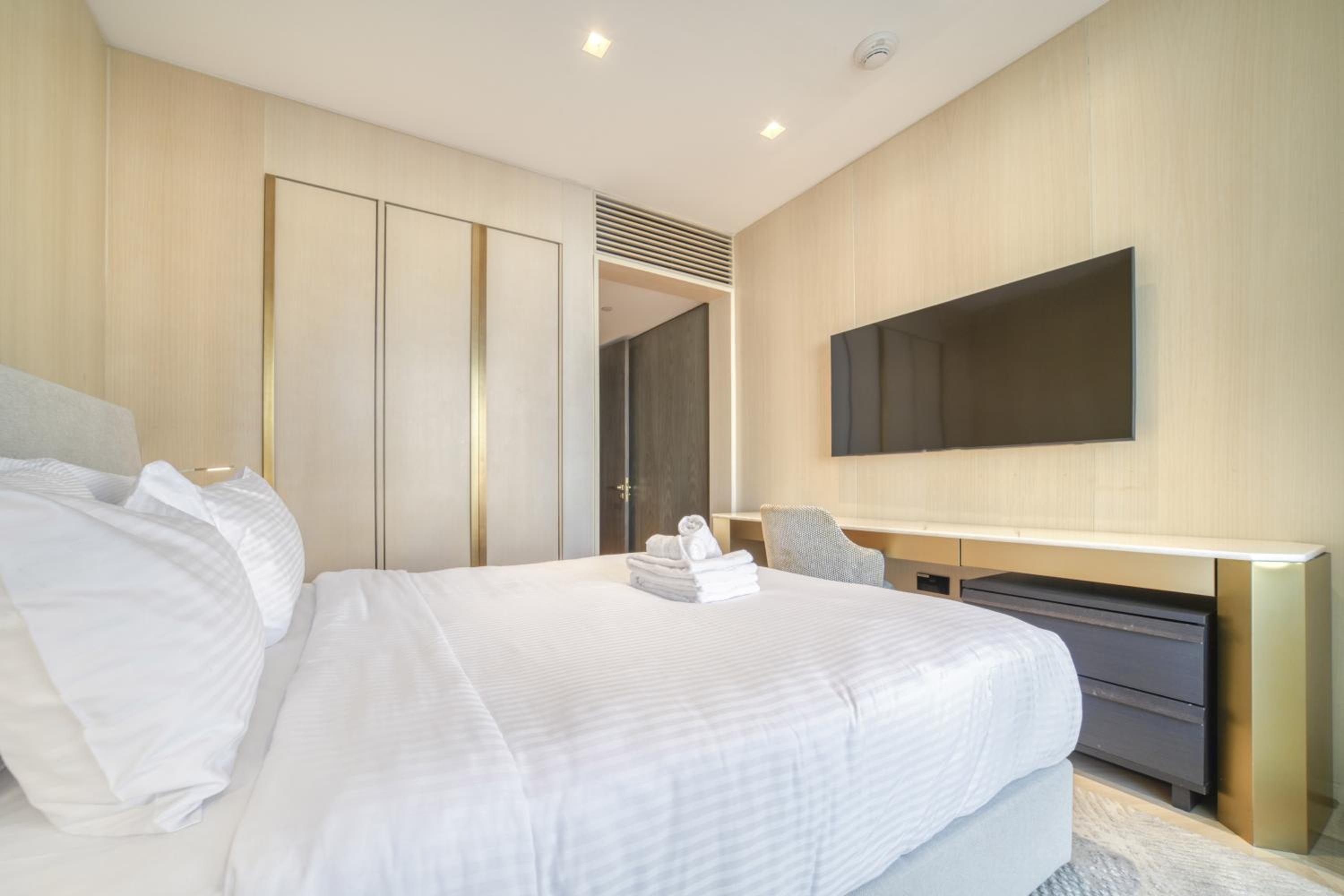 FIVE Palm Jumeirah Residences - Mint Stay